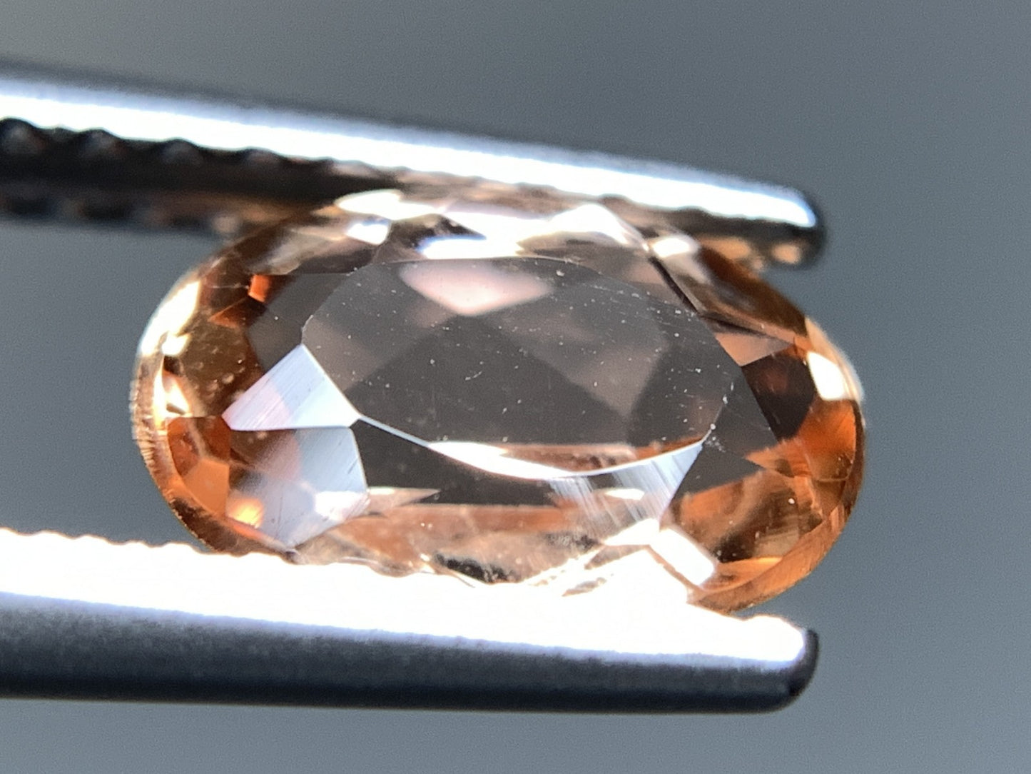 インペリアルトパーズ 天然 1.122ct 宝石ソーティング付き 7.6㎜×5.4㎜×3.2㎜ ルース（ 裸石 ） 7023Y