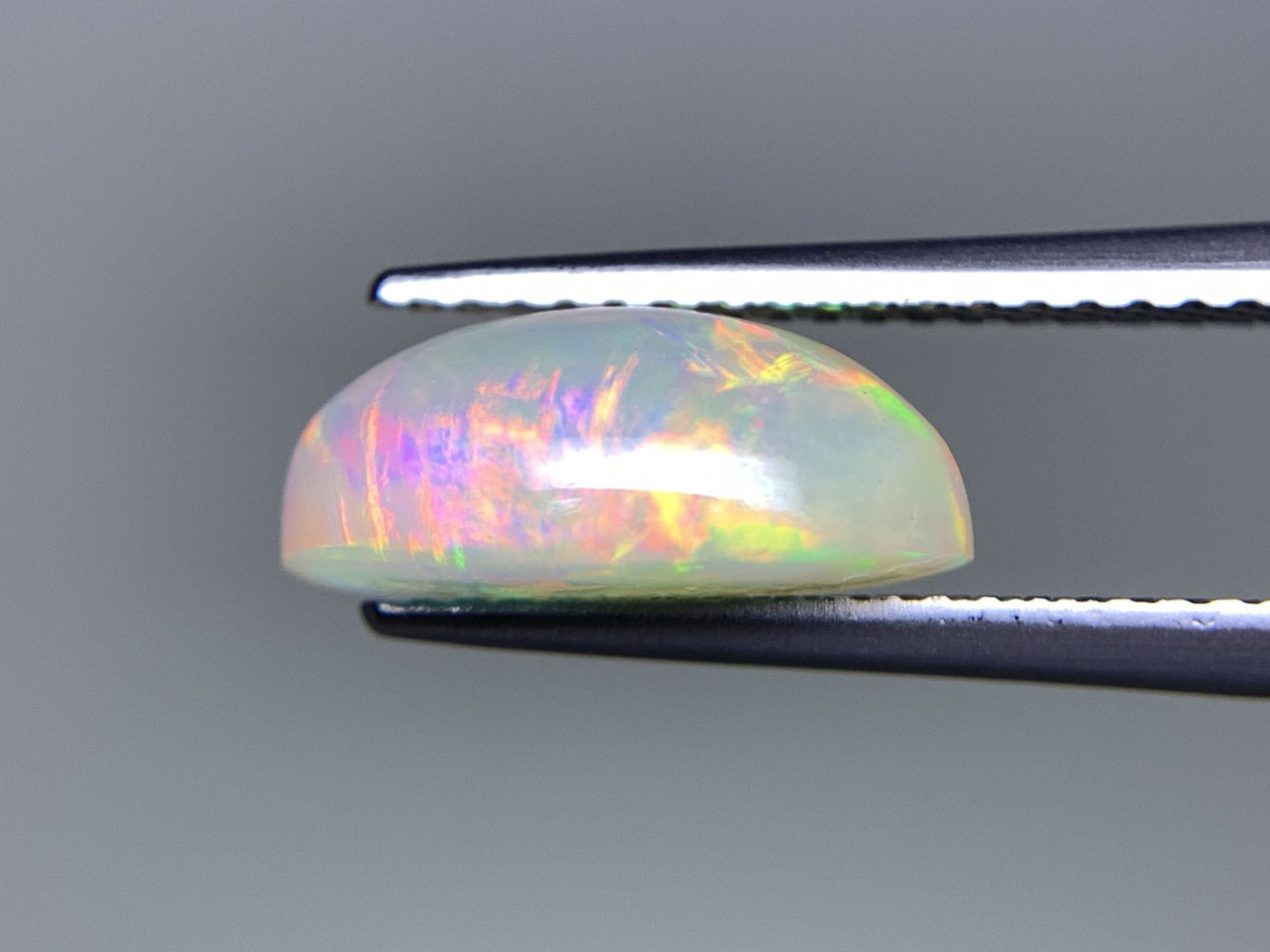 オパール 2.488ct  宝石ソーティング付き  12.1㎜×7.5㎜×5.1㎜  天然 ルース（ 裸石 ） 4441Y
