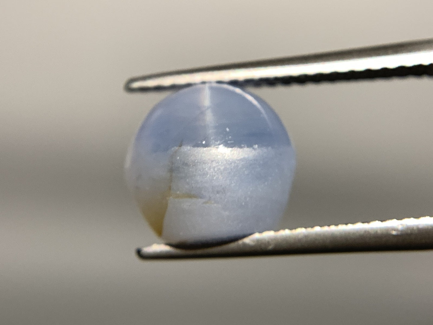 スターサファイア  天然  7.532ct  中央宝石ソーティング付き  9.5㎜×8.2㎜×8.8㎜   天然 ルース（ 裸石 ） 5213Y