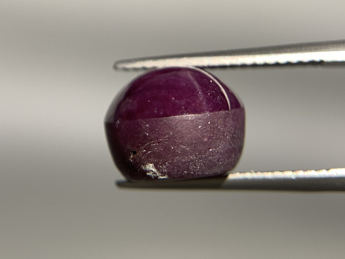 スタールビー 天然 15.576ct 宝石ソーティング付き 13.1㎜×11.2㎜×8.9㎜ ラッピング無料 ルース（ 裸石 ） 5211Y