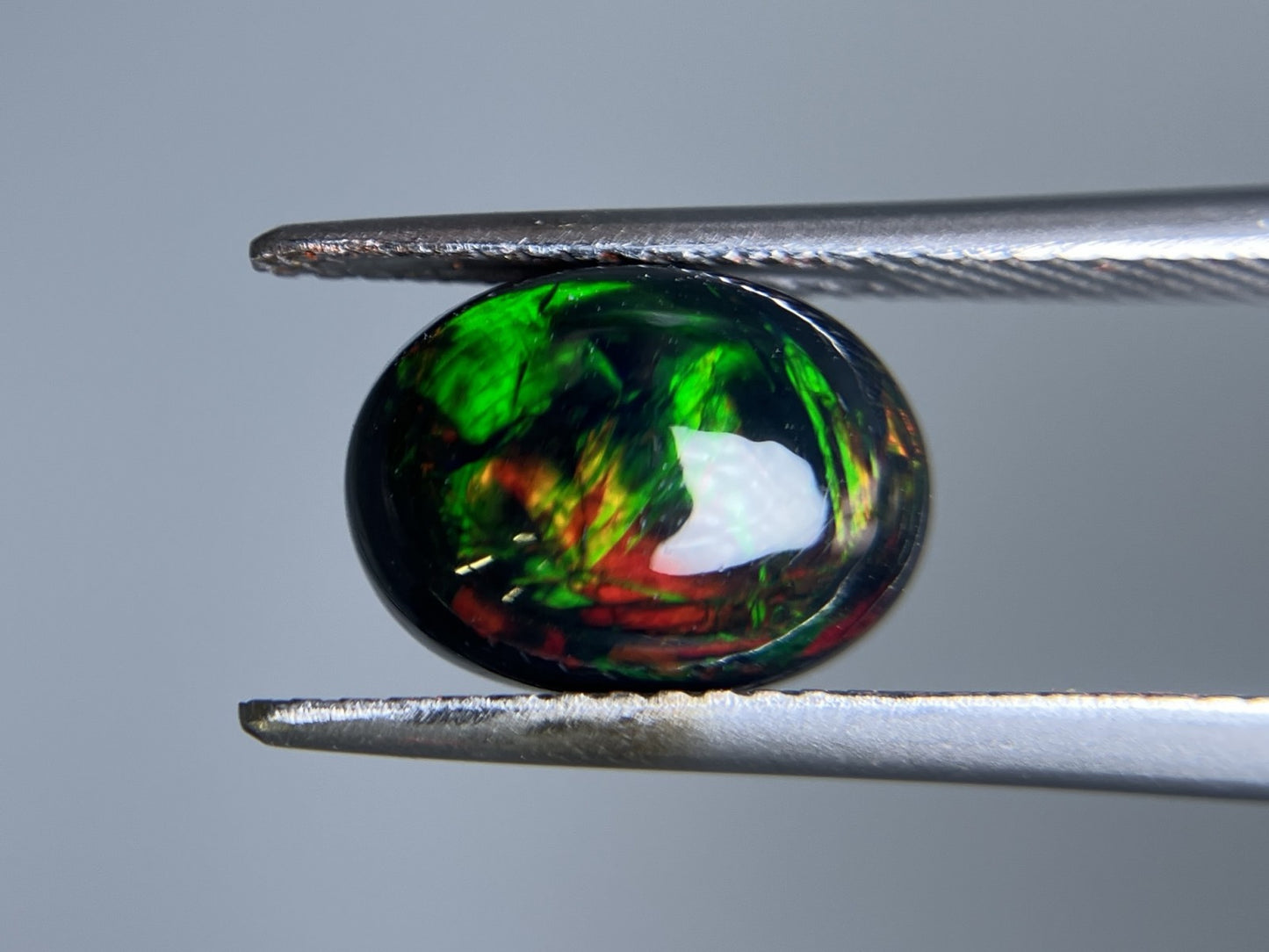 ブラックオパール（黒色化） 2.687ct 宝石ソーティング付き 1.07㎜×8.2㎜×6.3㎜ ルース（ 裸石 ） 3413S