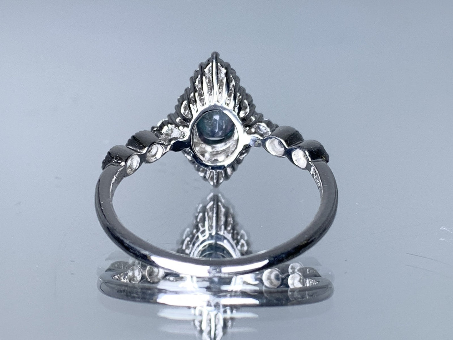 アレキサンドライト 0.51ct ロシア産 Russia GIA鑑別書 D0.25ct PT900 4.10g 指輪 (JP13号) サイズ直し承ります。 5965Y