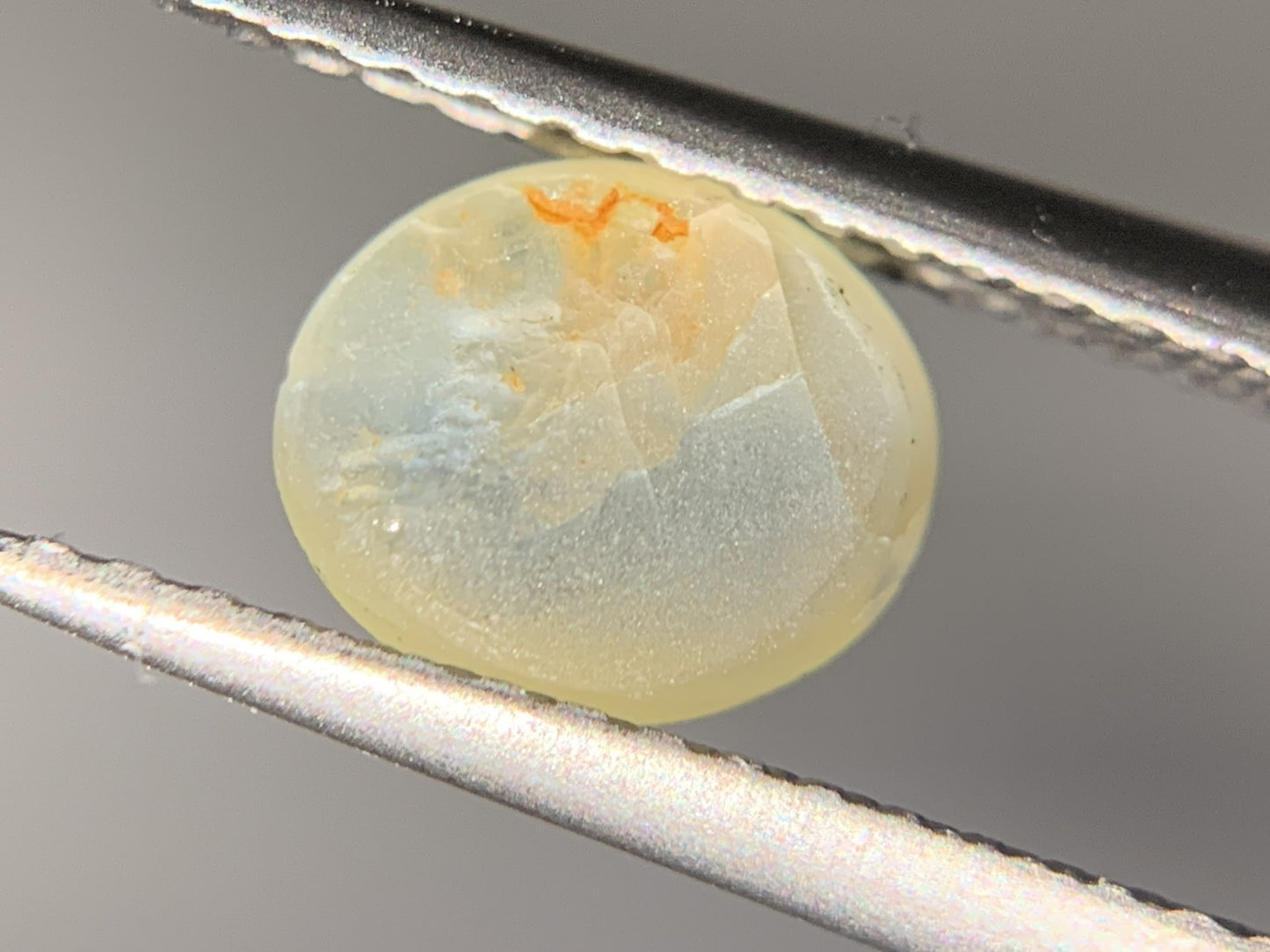 クリソベリルキャッツアイ 1.115ct  宝石ソーティング付き  6.8㎜×5.9㎜×2.8㎜  ルース（ 裸石 ） 2075Y