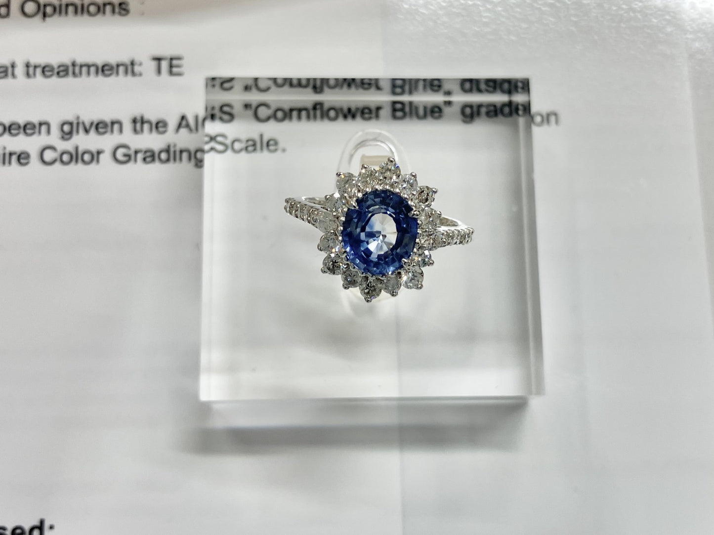 サファイア 1.04ct　コンフラワーブルー　 Cornflower blue AIGS鑑別書 D0.68ct PT900 4.5g 指輪 （JP11号） サイズ直し無料 6769S