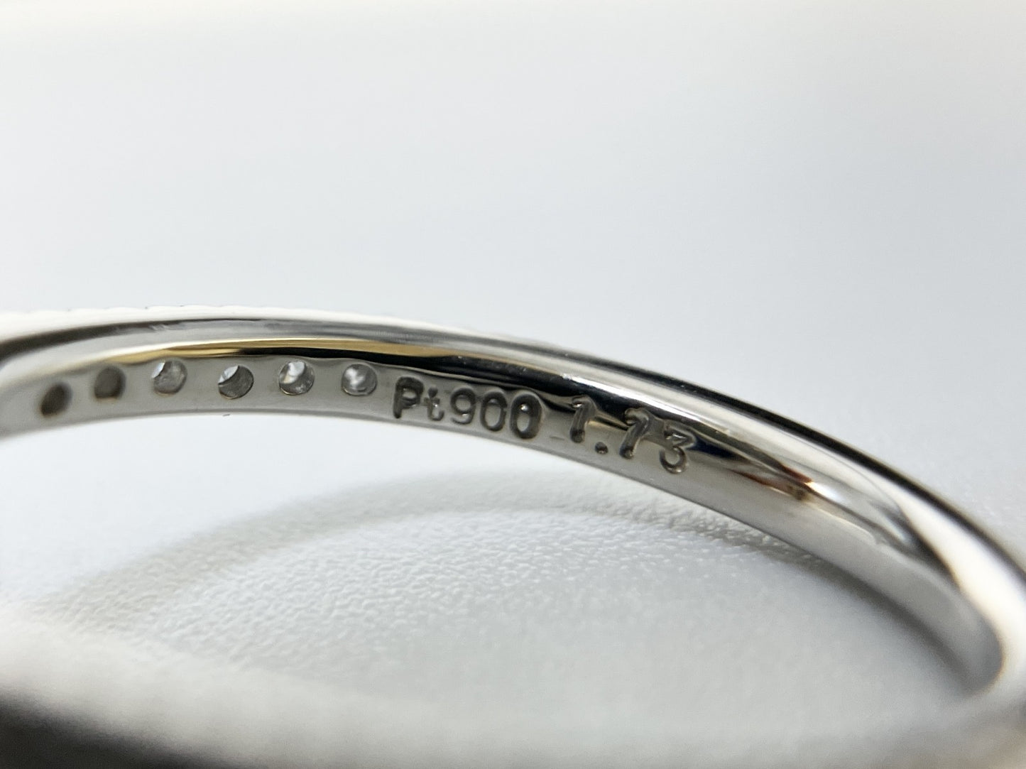 サファイア 1.13ct コンフラワーブルー 　Cornflower blue AIGS鑑別書 D0.45ct PT900 4.8g 指輪 （JP10号） サイズ直し無料 7325S