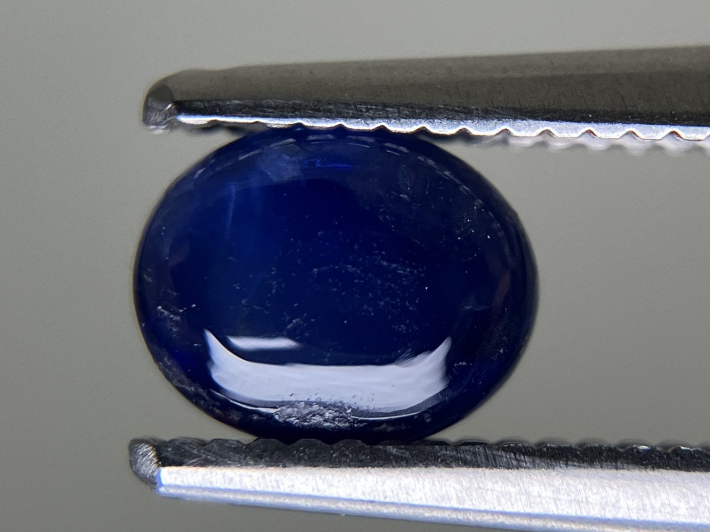サファイア 1.212ct  宝石ソーティング付き  5.8㎜×4.7㎜×3.8㎜  天然 ルース（ 裸石 ） 4923YY