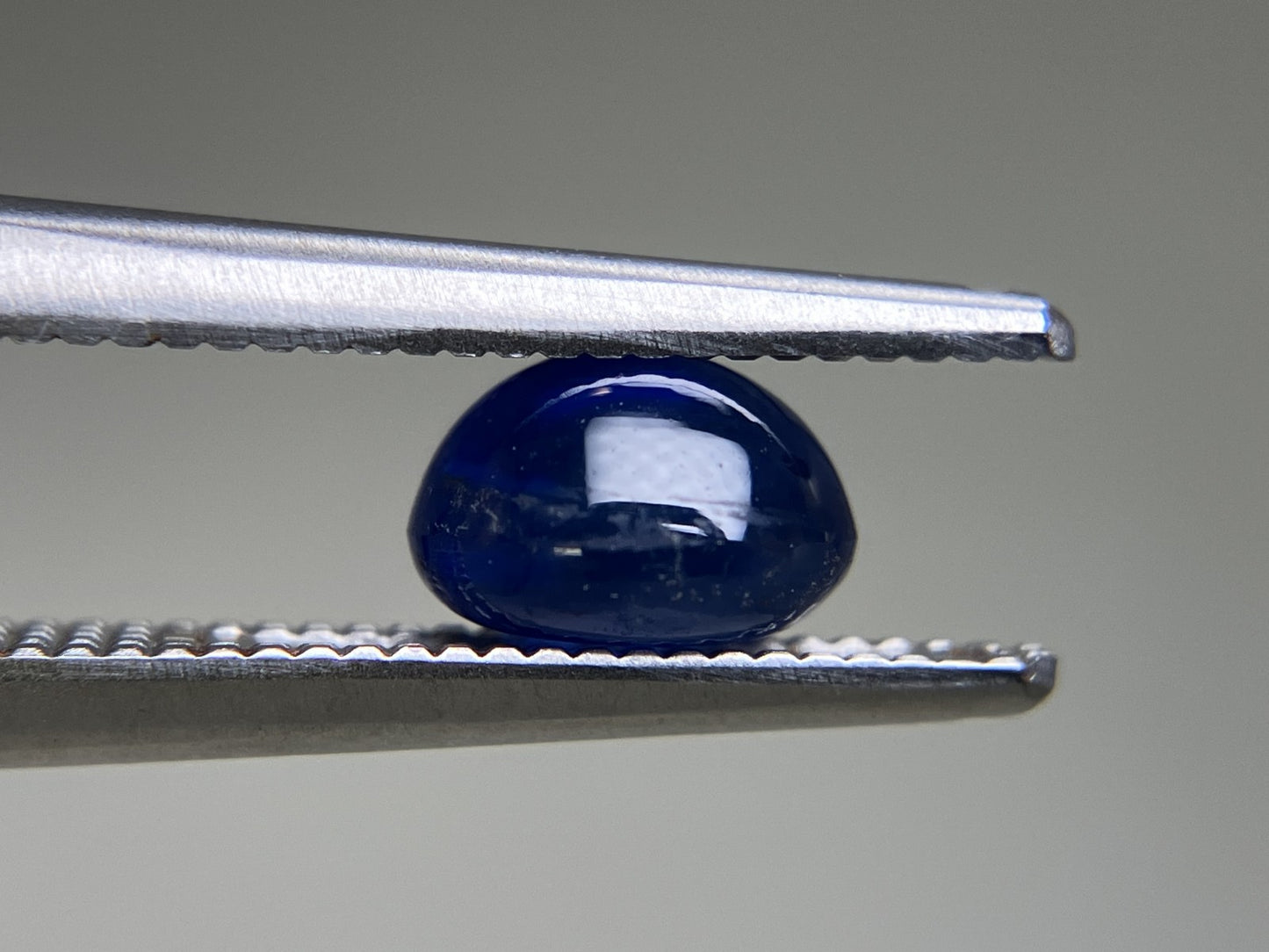 サファイア 1.212ct  宝石ソーティング付き  5.8㎜×4.7㎜×3.8㎜  天然 ルース（ 裸石 ） 4923YY