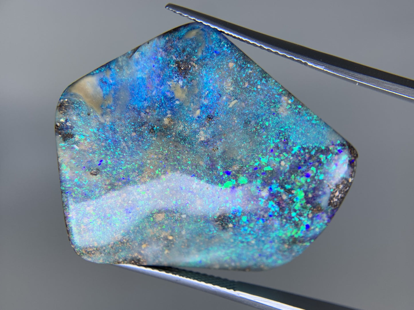 ボルダーオパール 天然  54.096ct  宝石ソーティング付き  33.4㎜×29.3㎜×8.7㎜ ルース（ 裸石 ）  6134Y
