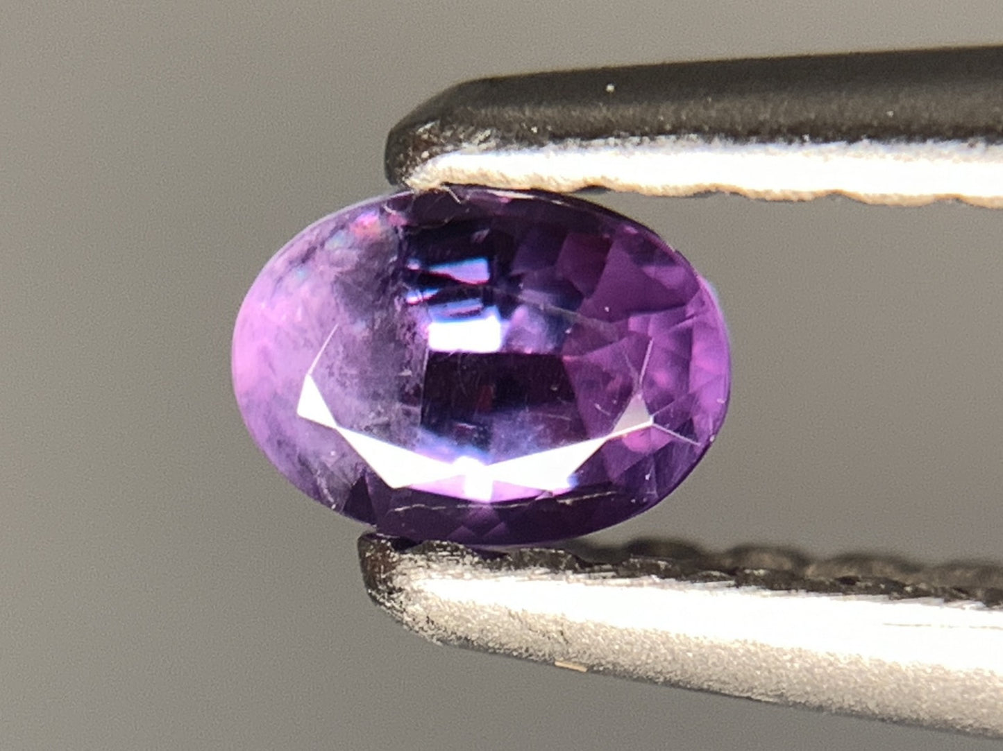 アレキサンドライト 0.200ct 宝石ソーティング付き  4.0㎜×2.8㎜×2.0㎜  ルース（ 裸石 ） 2590Y