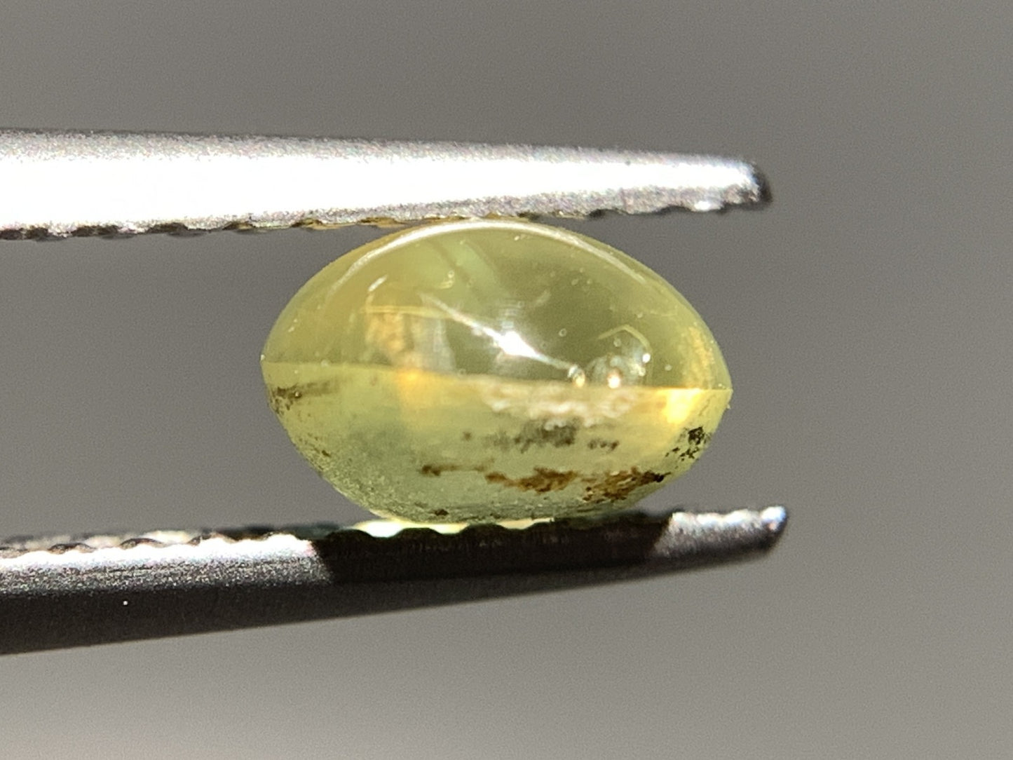 クリソベリルキャッツアイ 天然 1.098ct 宝石ソーティング付き 5.9㎜×5.2㎜×3.6㎜ ルース（ 裸石 ） 7026Y