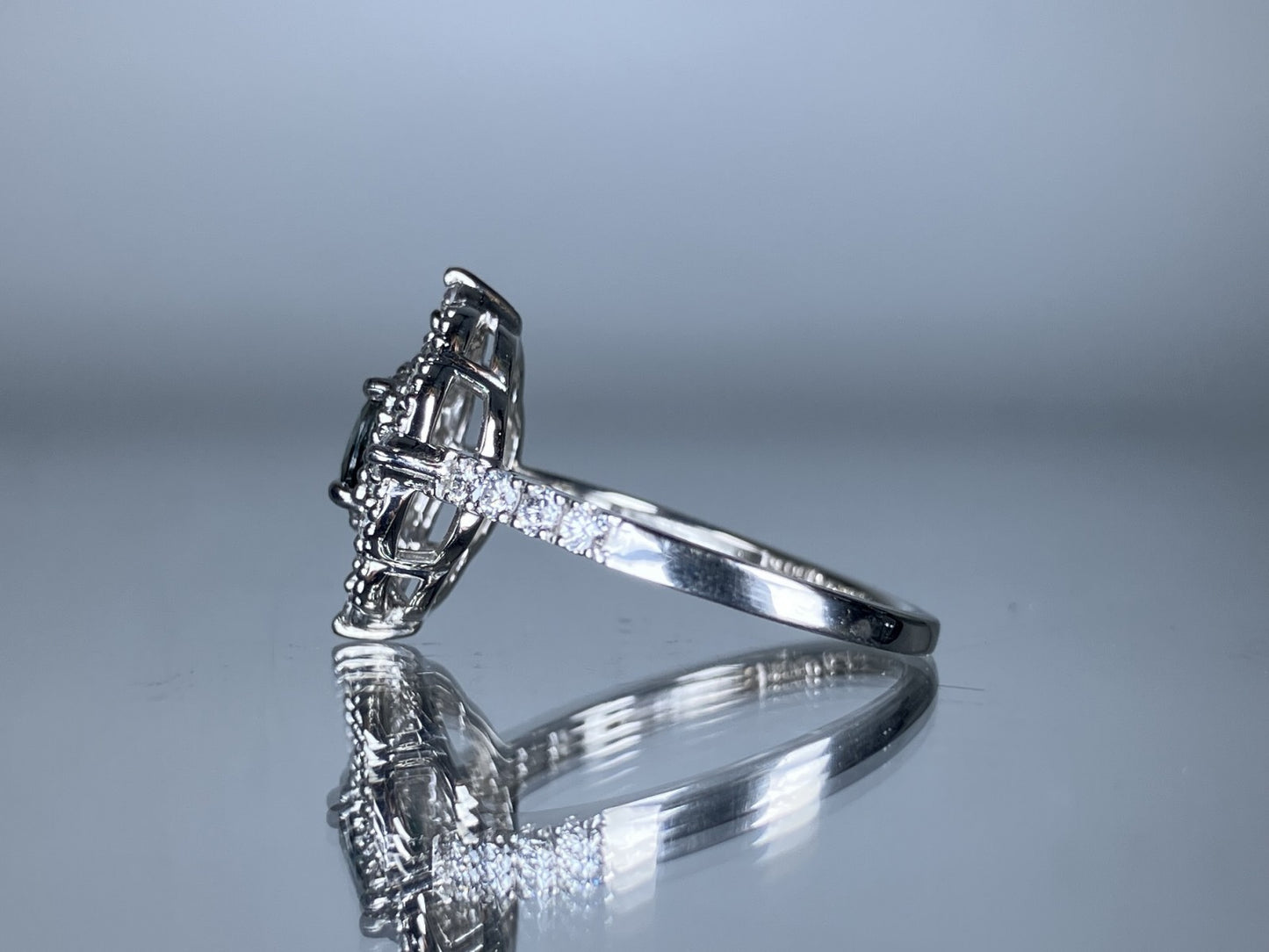アレキサンドライト 0.43ct ブラジル産 Brazil GIA鑑別書 D0.36ct PT900 4.1g 指輪 （JP12号） サイズ直し無料 6610S