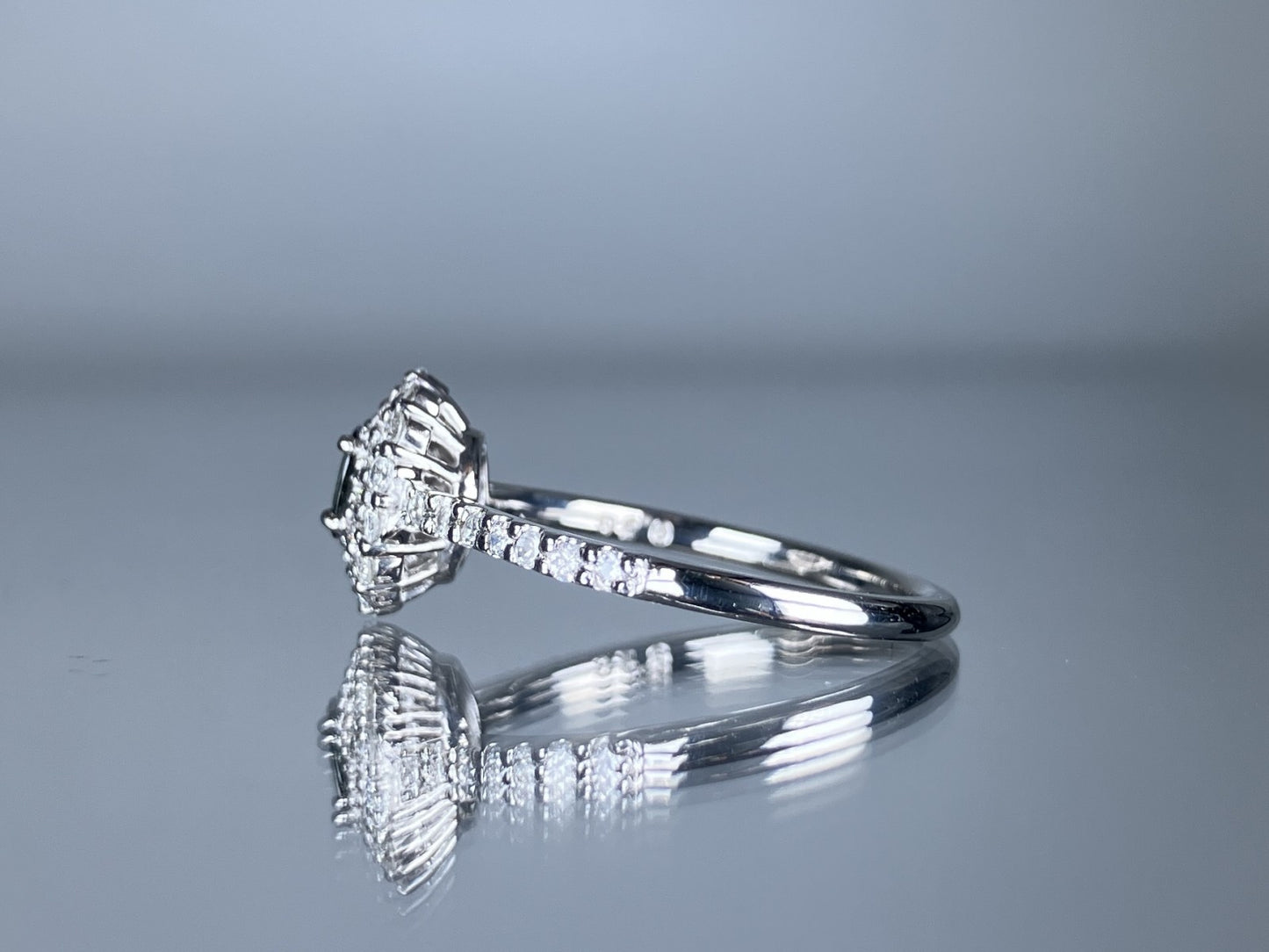 アレキサンドライト 0.13ct ブラジル産 Brazil GIA鑑別書 D0.38ct PT900 3.2g 指輪 （JP12号） サイズ直し無料 8070S