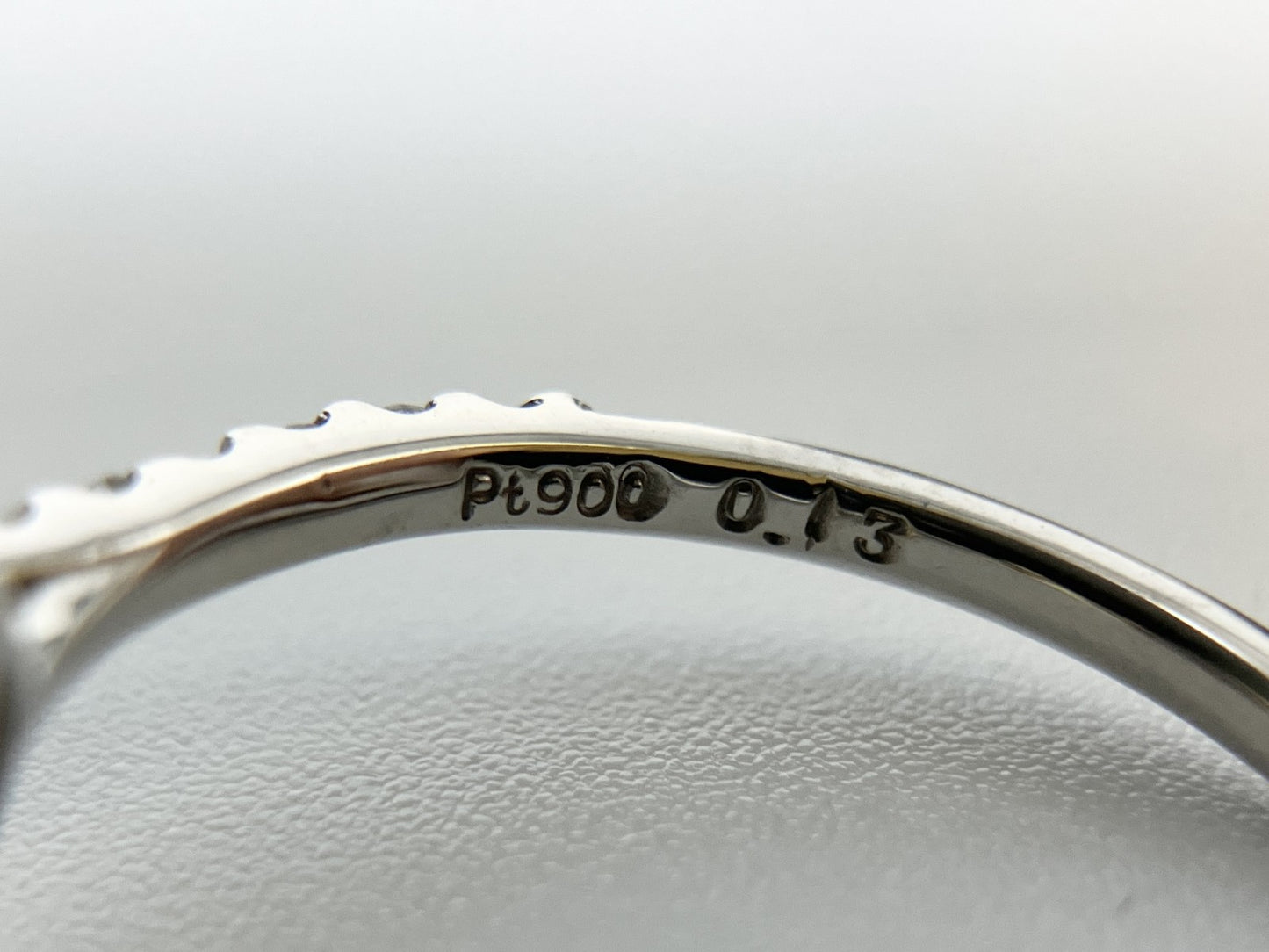 アレキサンドライト 0.13ct ブラジル産 Brazil GIA鑑別書 D0.38ct PT900 3.2g 指輪 （JP12号） サイズ直し無料 8070S