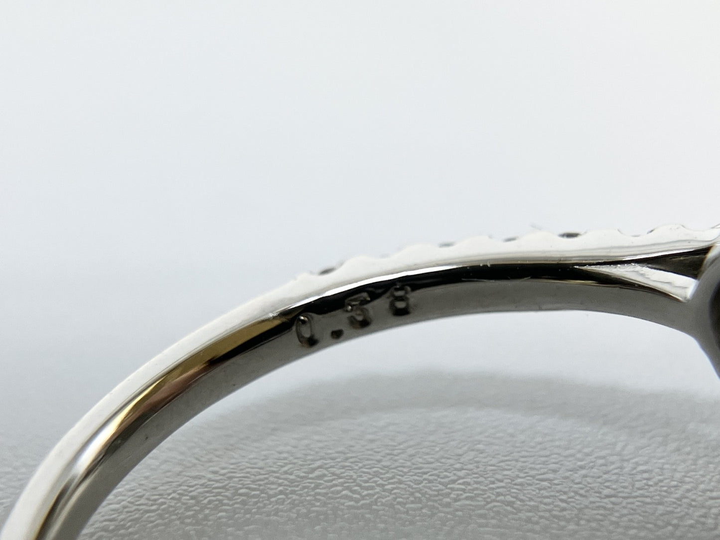 アレキサンドライト 0.13ct ブラジル産 Brazil GIA鑑別書 D0.38ct PT900 3.2g 指輪 （JP12号） サイズ直し無料 8070S