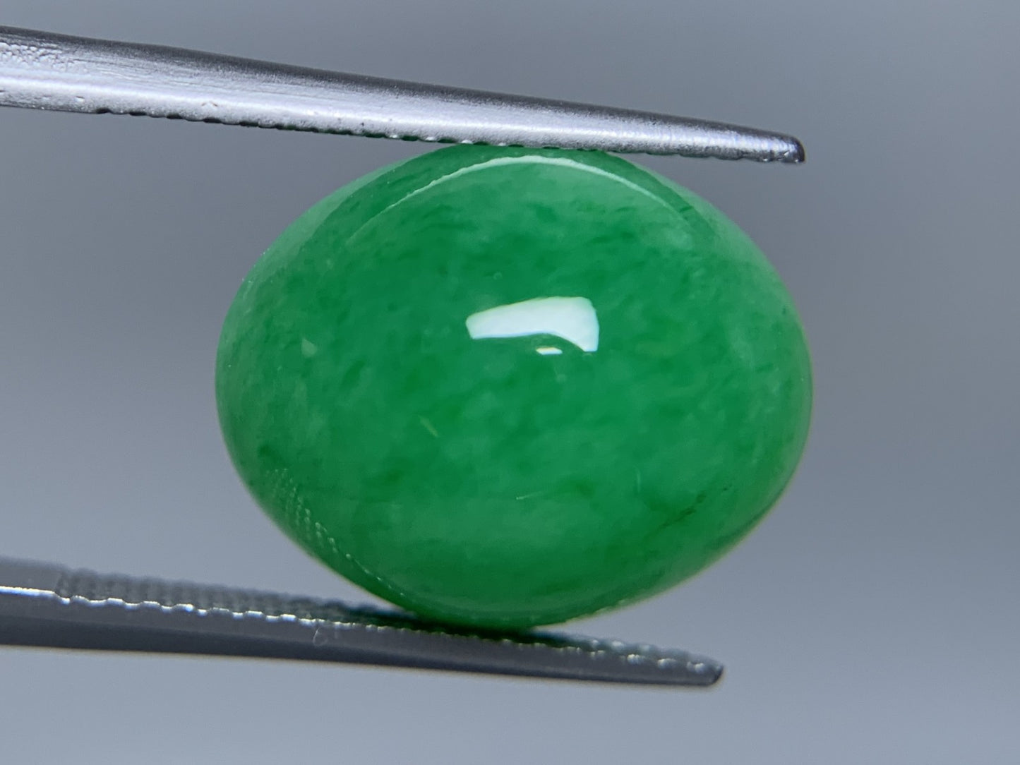 ヒスイ 翡翠  天然  10.501ct   宝石ソーティング付き  15.0㎜×12.2㎜×6.8㎜   ルース（ 裸石 ） 6007Y