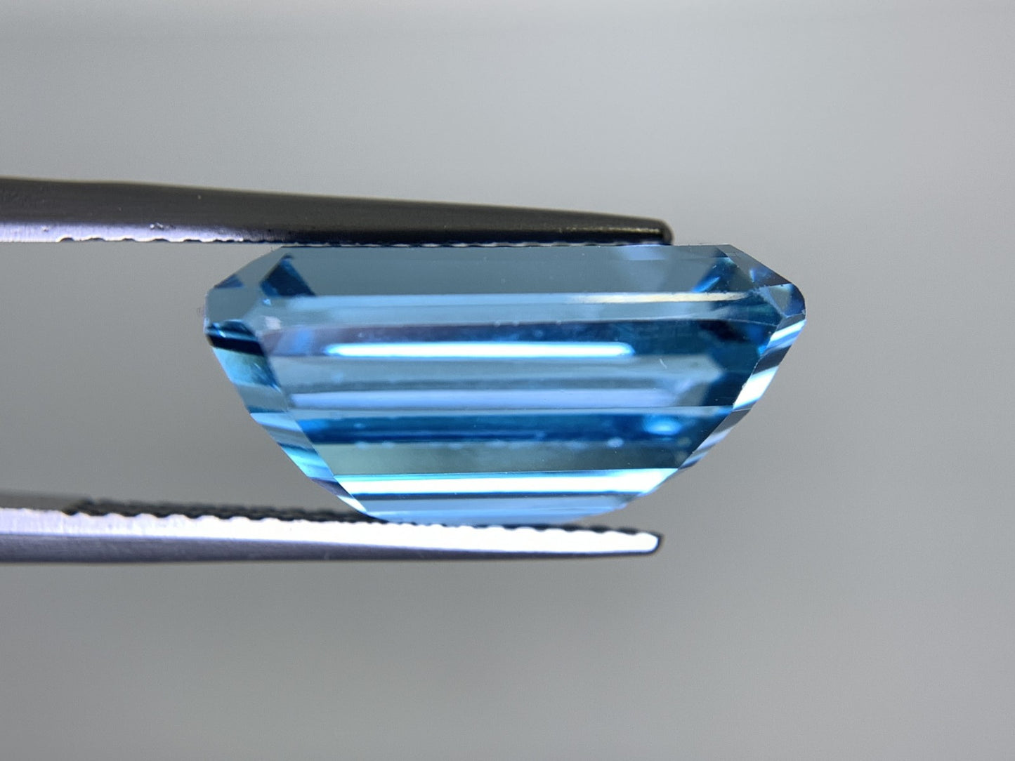 ブルートパーズ 天然 17.158ct 宝石ソーティング付き 16.1㎜×12.1㎜×8.2㎜ ルース（ 裸石 ） 6991Y