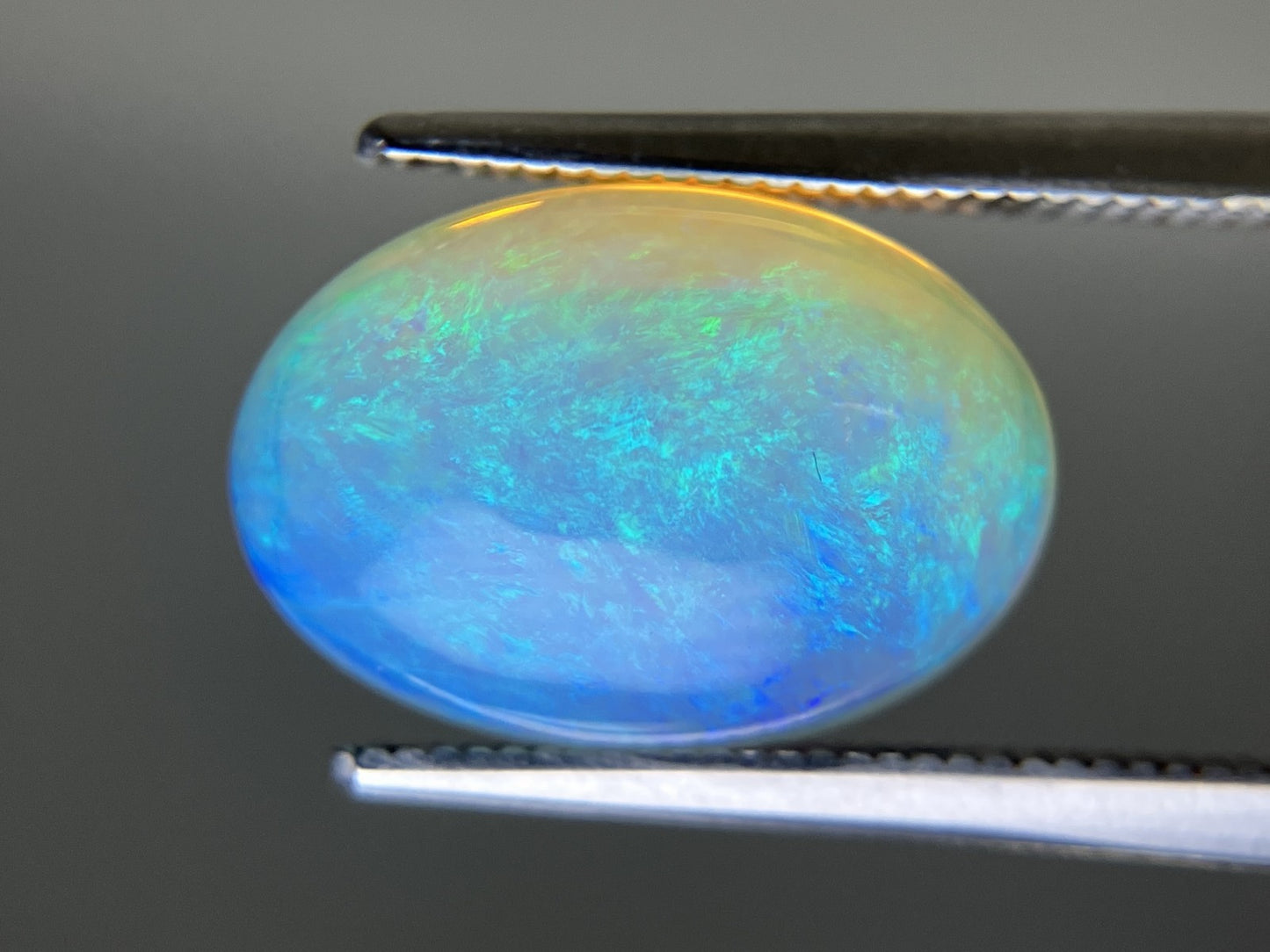 オパール 5.121ct  宝石ソーティング付き  14.5㎜×10.2㎜×5.4㎜  天然 ルース（ 裸石 ） 4983YY