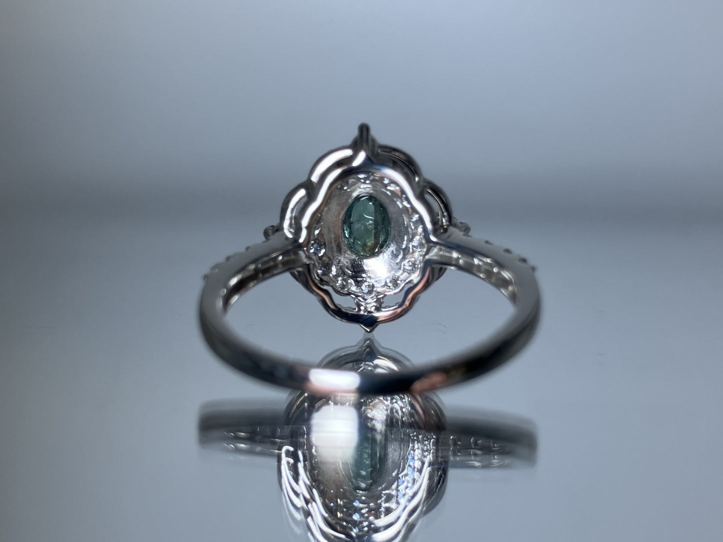 アレキサンドライト 0.28ct ブラジル産 Brazil GIA鑑別書 D0.36ct PT900 4.1g 指輪 （JP11号） サイズ直し無料 7530S