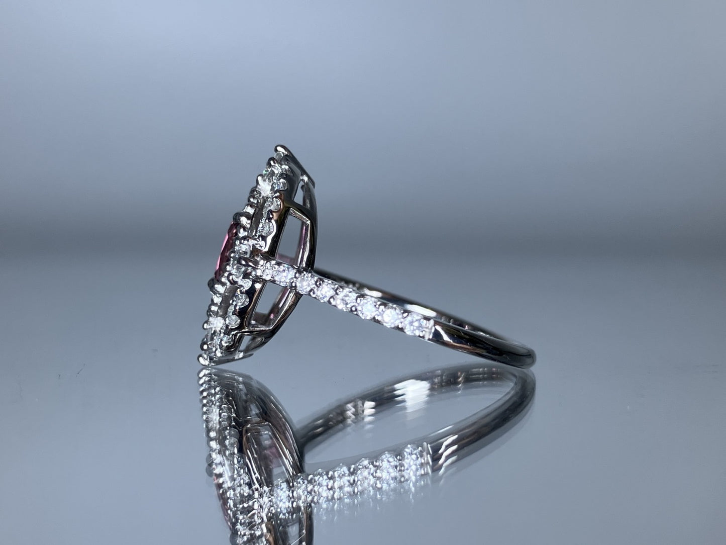 ピンクサファイア 1.10ct 非加熱 NoHeat GIA鑑別書 D0.42ct PT900 4.9g 指輪 （JP12号） サイズ直し無料 8113S