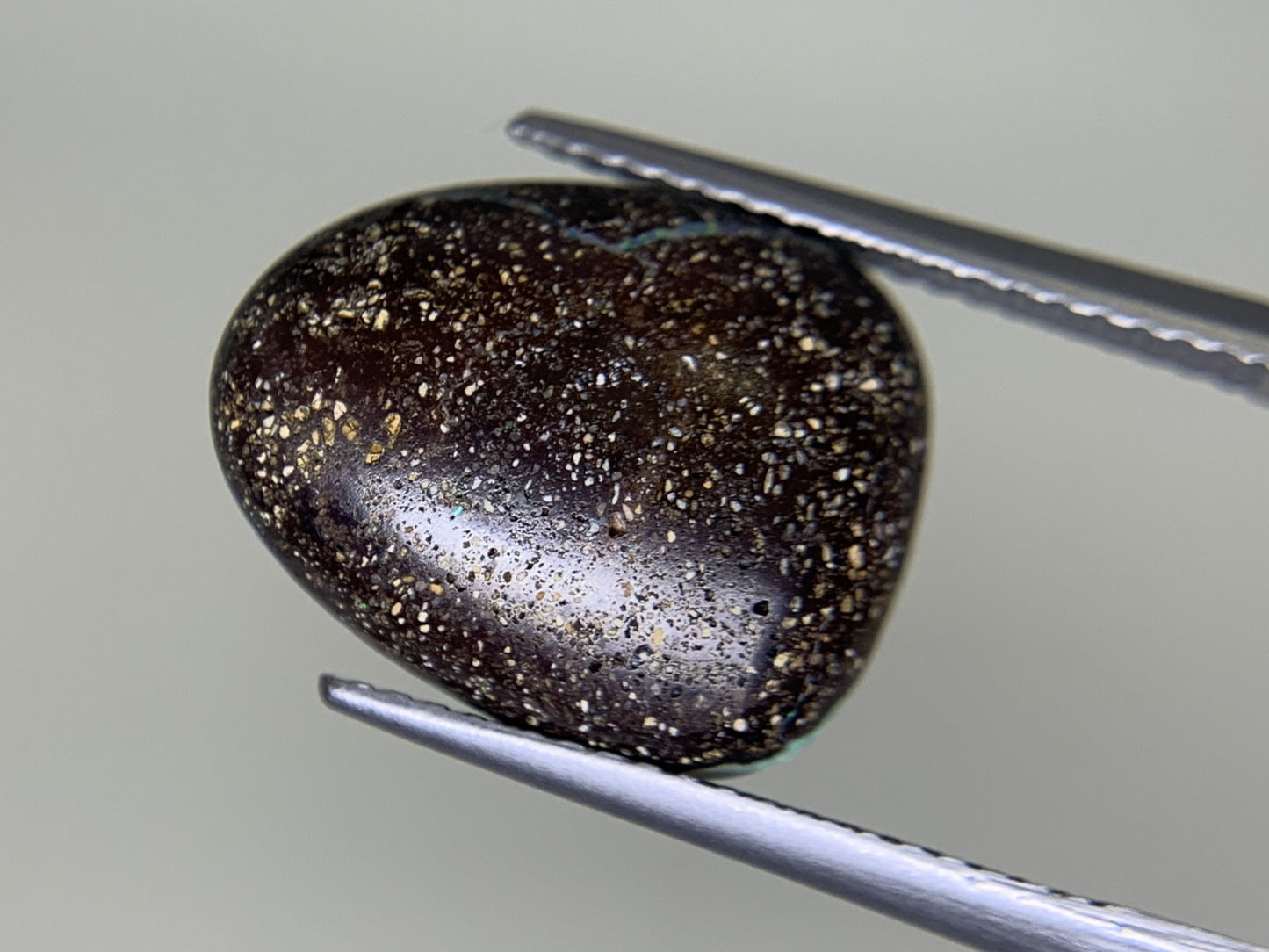 ボルダーオパール 6.302ct  宝石ソーティング付き  15.3㎜×12.3㎜×4.9㎜  ルース（ 裸石 ） 2131Y