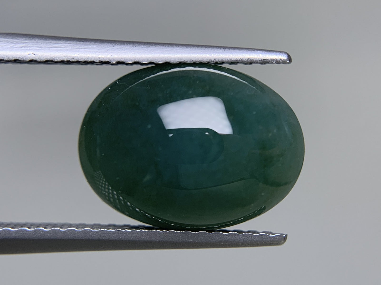 ヒスイ 翡翠 天然 5.496ct 宝石ソーティング付き 12.7㎜×9.5㎜×5.3㎜ ルース（ 裸石 ） 5980Y