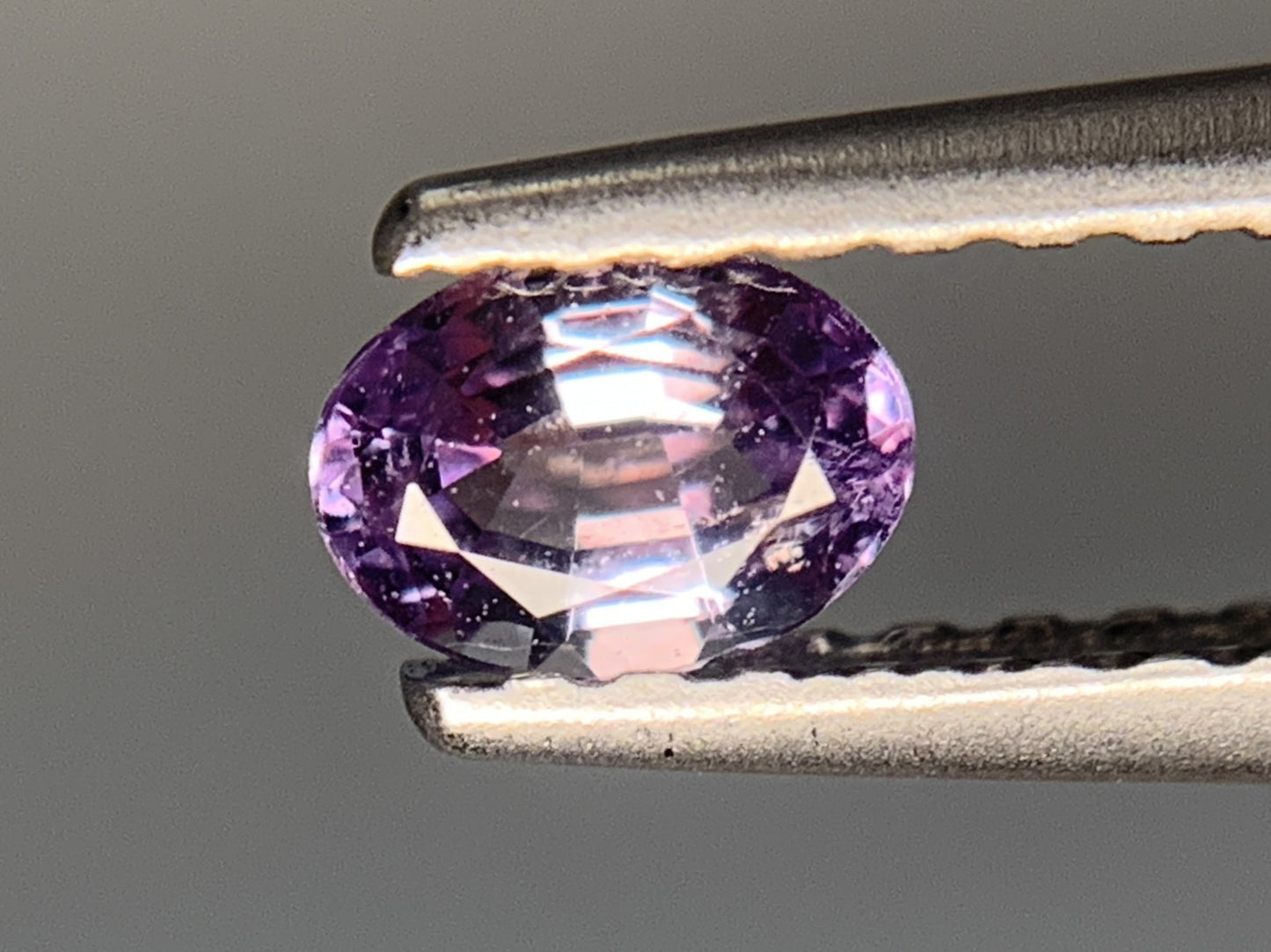アレキサンドライト 0.251ct  中央宝石ソーティング付き  4.48㎜×3.31㎜×2.13㎜  ルース（ 裸石 ） 3794Y
