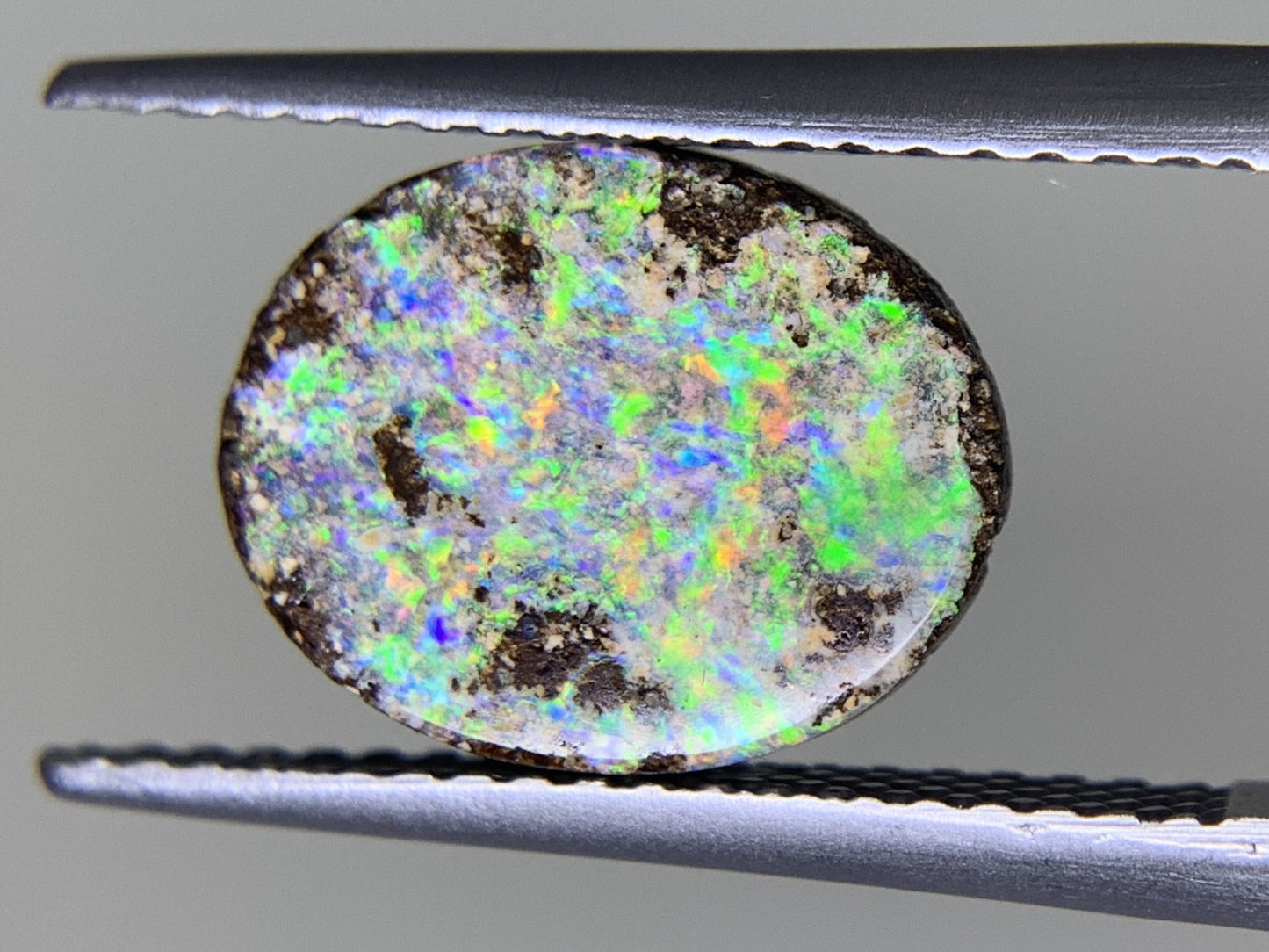ボルダーオパール 1.879ct  宝石ソーティング付き  11.1㎜×8.9㎜×2.3㎜  ルース（ 裸石 ） 2094Y