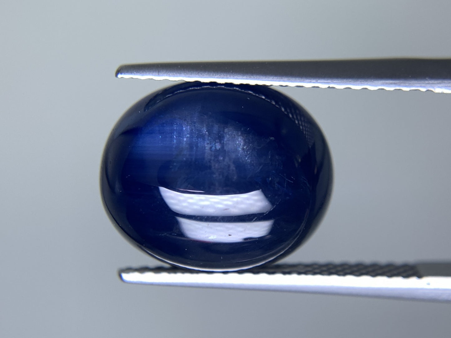 サファイア 天然 11.844ct 宝石ソーティング付き 13.0㎜×10.9㎜×7.7㎜ ルース（ 裸石 ） 8173Y