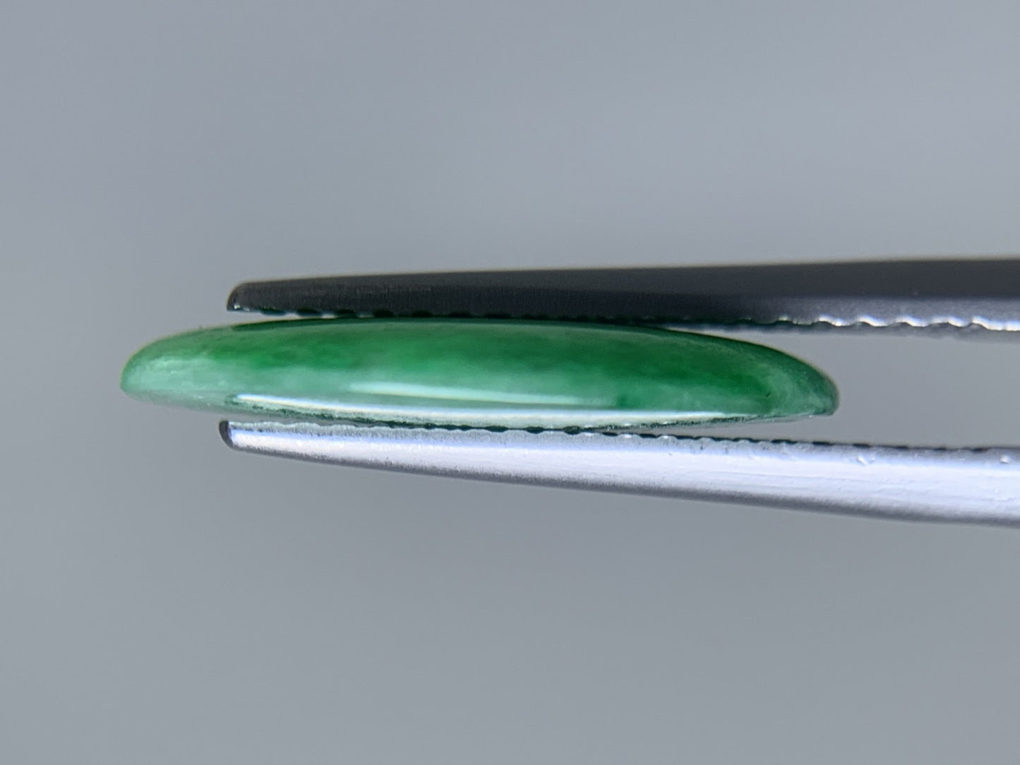 ヒスイ 翡翠 天然 4.711ct 宝石ソーティング付き 16.2㎜×12.4㎜×2.4㎜ ルース（ 裸石 ） 6003Y