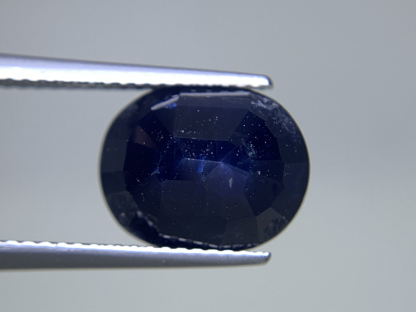 サファイア 天然 5.873ct 宝石ソーティング付き 11.5㎜×9.4㎜×6.0㎜ ルース（ 裸石 ） 8203Y