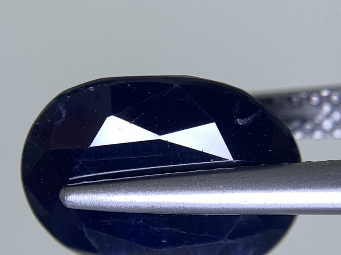 サファイア 天然 5.873ct 宝石ソーティング付き 11.5㎜×9.4㎜×6.0㎜ ルース（ 裸石 ） 8203Y