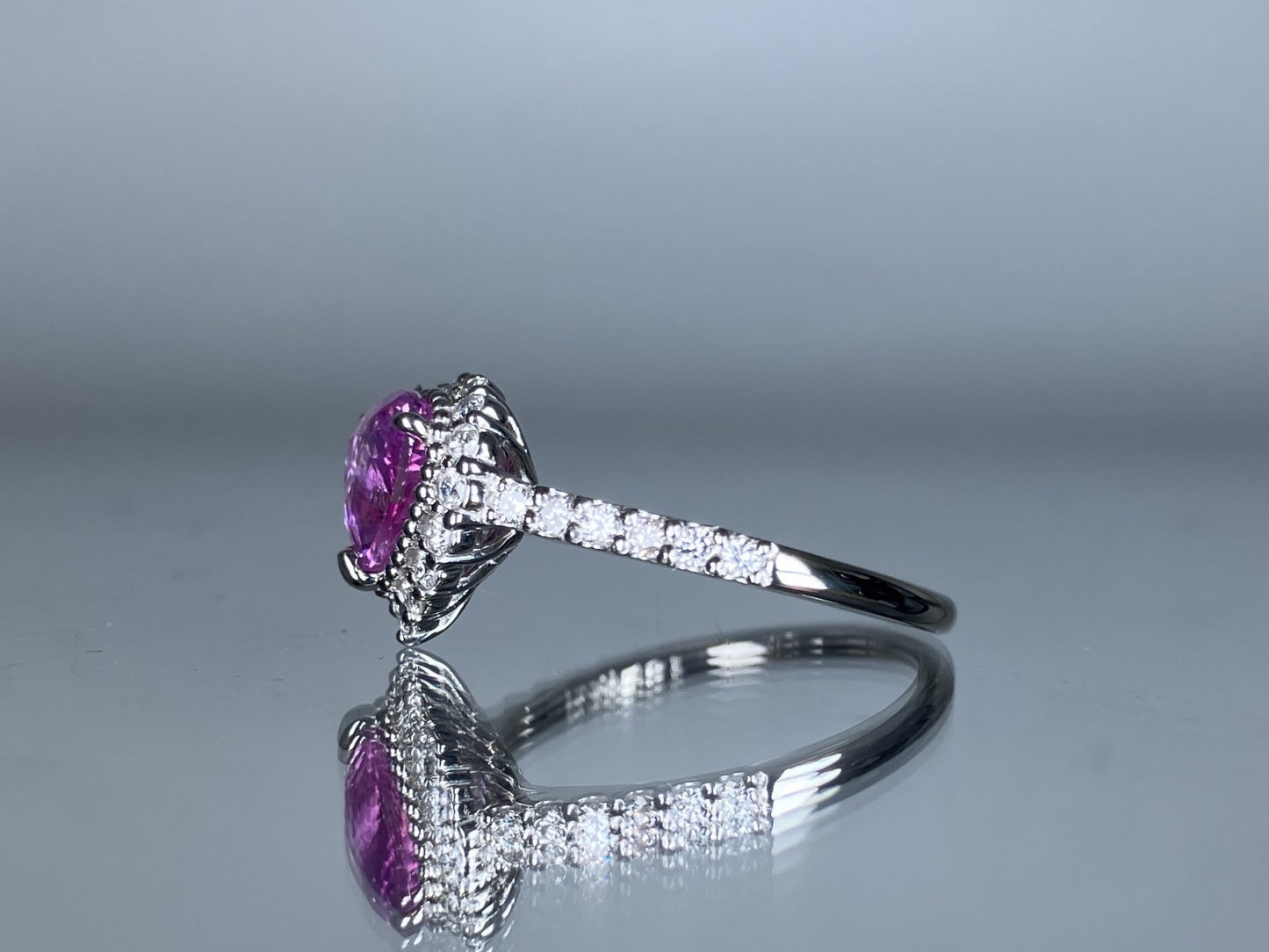 パパラチャサファイア 1.57ct 非加熱 NoHeat AIGS鑑別書 D0.35ct PT900 4.4g 指輪 （JP12号） サイズ直し無料 8581S