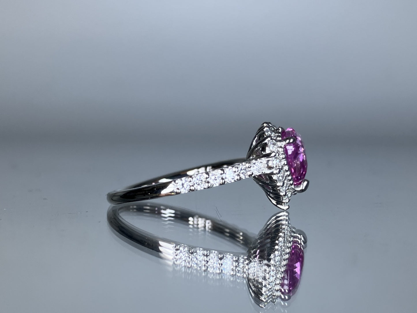 パパラチャサファイア 1.57ct 非加熱 NoHeat AIGS鑑別書 D0.35ct PT900 4.4g 指輪 （JP12号） サイズ直し無料 8581S