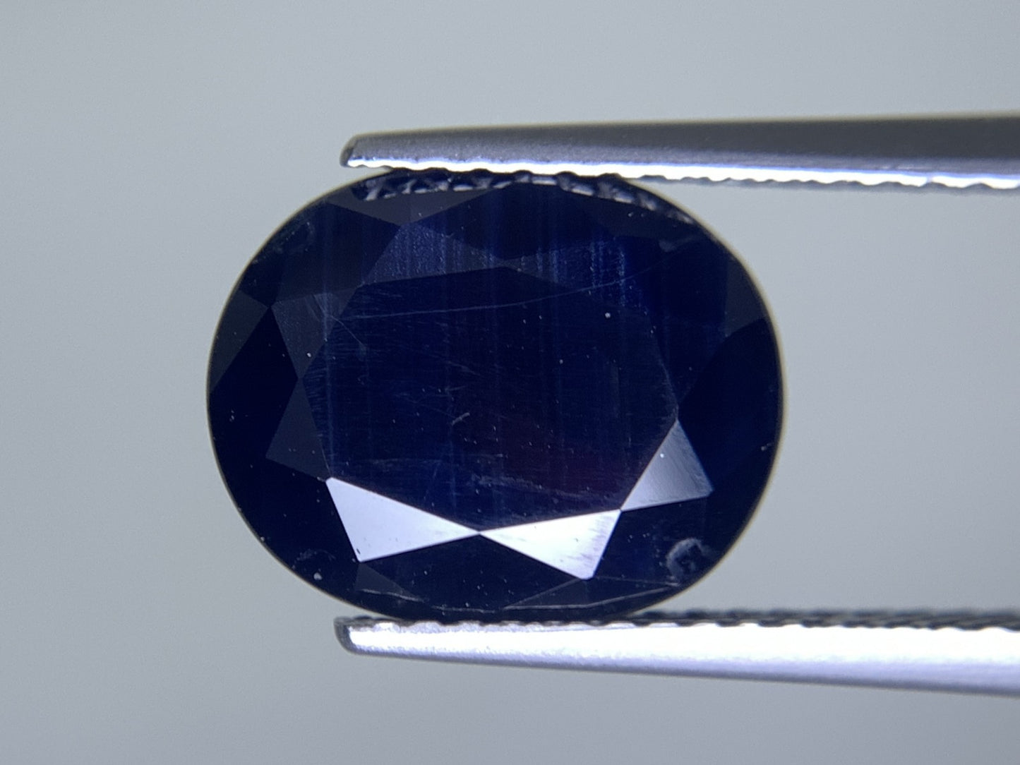 サファイア 天然 5.873ct 宝石ソーティング付き 11.5㎜×9.4㎜×6.0㎜ ルース（ 裸石 ） 8203Y
