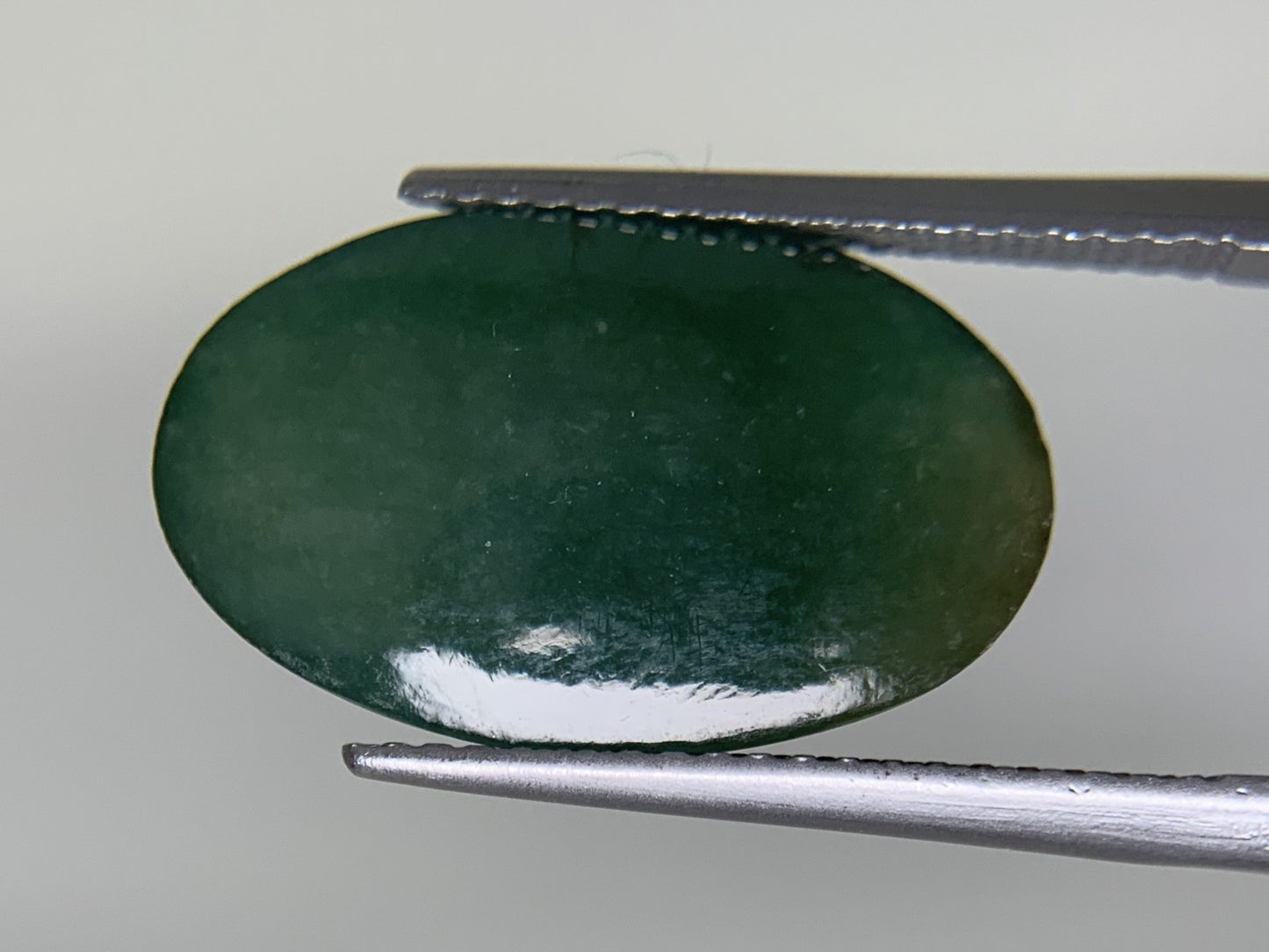 ヒスイ 翡翠 天然 9.458ct 宝石ソーティング付き 17.9㎜×11.3㎜×5.3㎜ ルース（ 裸石 ） 5979Y