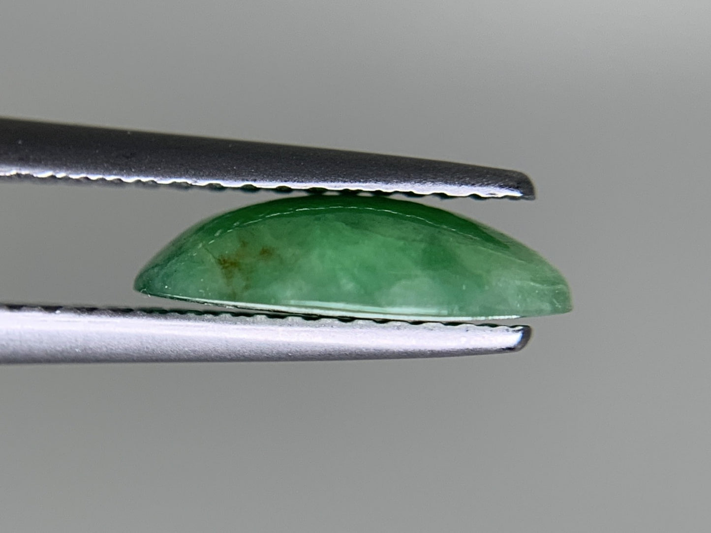 ヒスイ 翡翠 天然 2.135ct 宝石ソーティング付き 11.1㎜×7.3㎜×3.0㎜ ルース（ 裸石 ） 6006Y