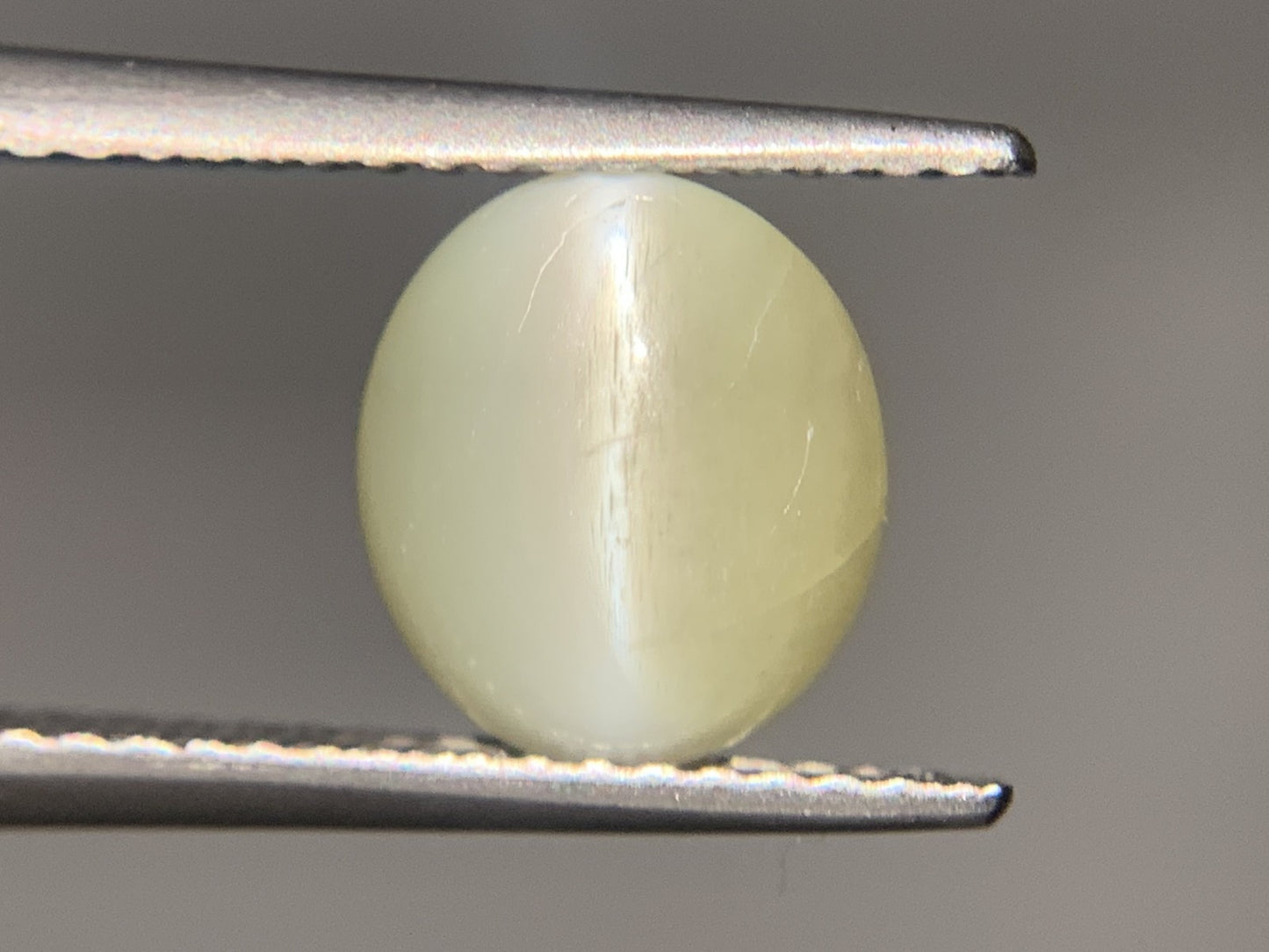 クリソベリルキャッツアイ 3.171ct 宝石ソーティング付き 8.4㎜×7.3㎜×5.1㎜ ルース（ 裸石 ） 4027Y