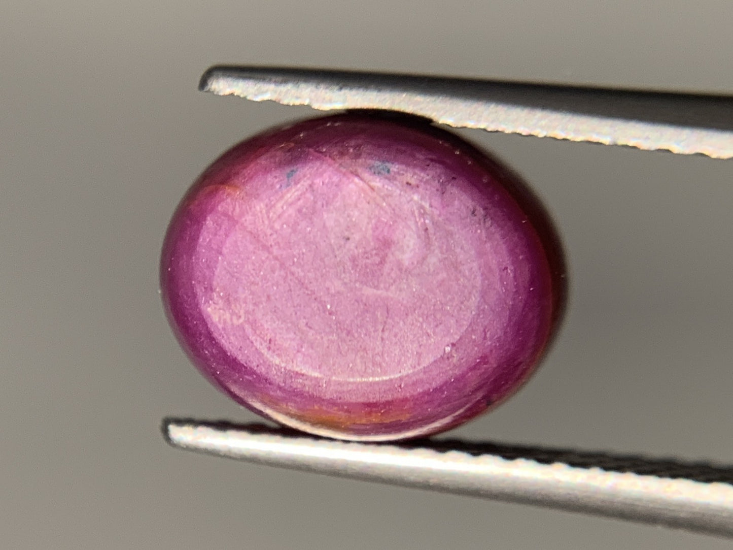 スタールビー 天然 7.194ct 宝石ソーティング付き 10.3㎜×8.3㎜×7.6㎜ ルース（ 裸石 ） 6153Y