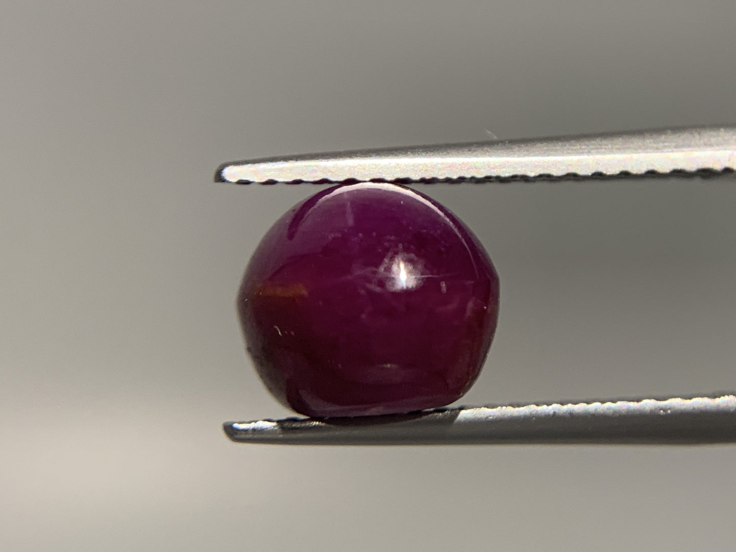 スタールビー 天然 7.194ct 宝石ソーティング付き 10.3㎜×8.3㎜×7.6㎜ ルース（ 裸石 ） 6153Y