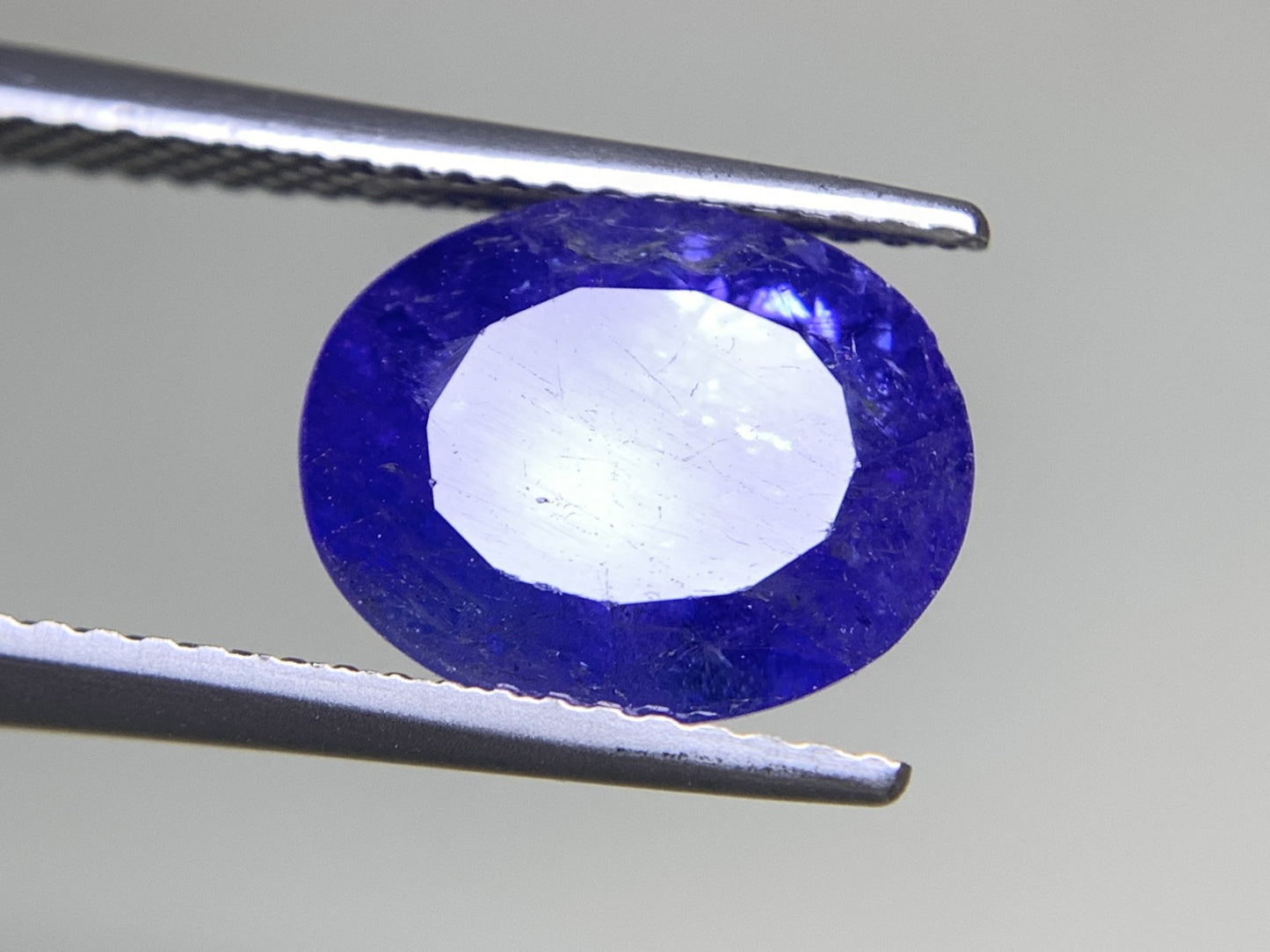 タンザナイト 4.202ct 宝石ソーティング付き  11.0㎜×8.9㎜×6.2㎜  ルース（ 裸石 ） 3116Y
