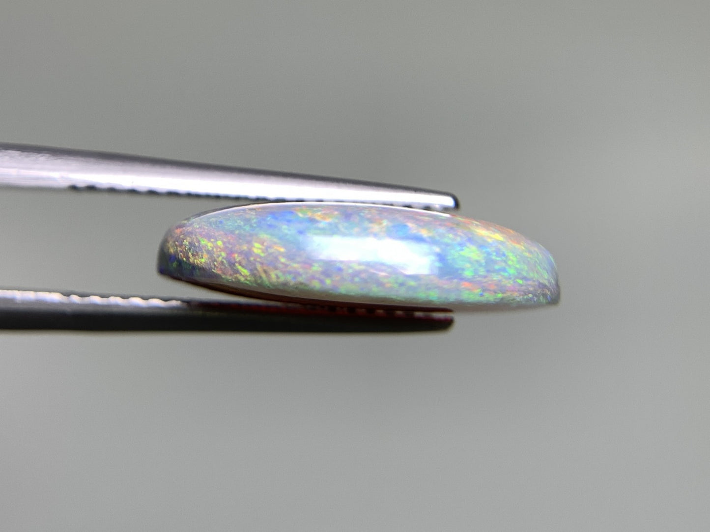 ブラックオパール 7.198ct 宝石ソーティング付き 17.4㎜×13.9㎜×4.5㎜ 天然 ルース（ 裸石 ） 4604Y