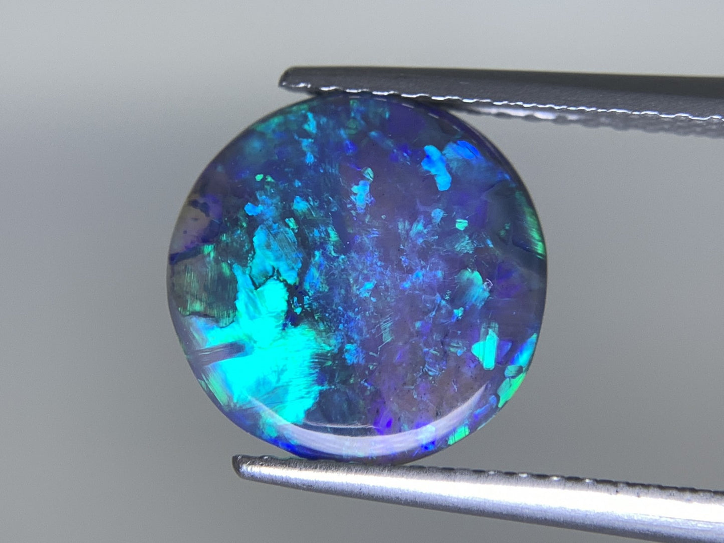 ブラックオパール 天然 1.934ct 宝石ソーティング付き 11.1㎜×10.9㎜×2.5㎜ ルース（ 裸石 ） 8157Y