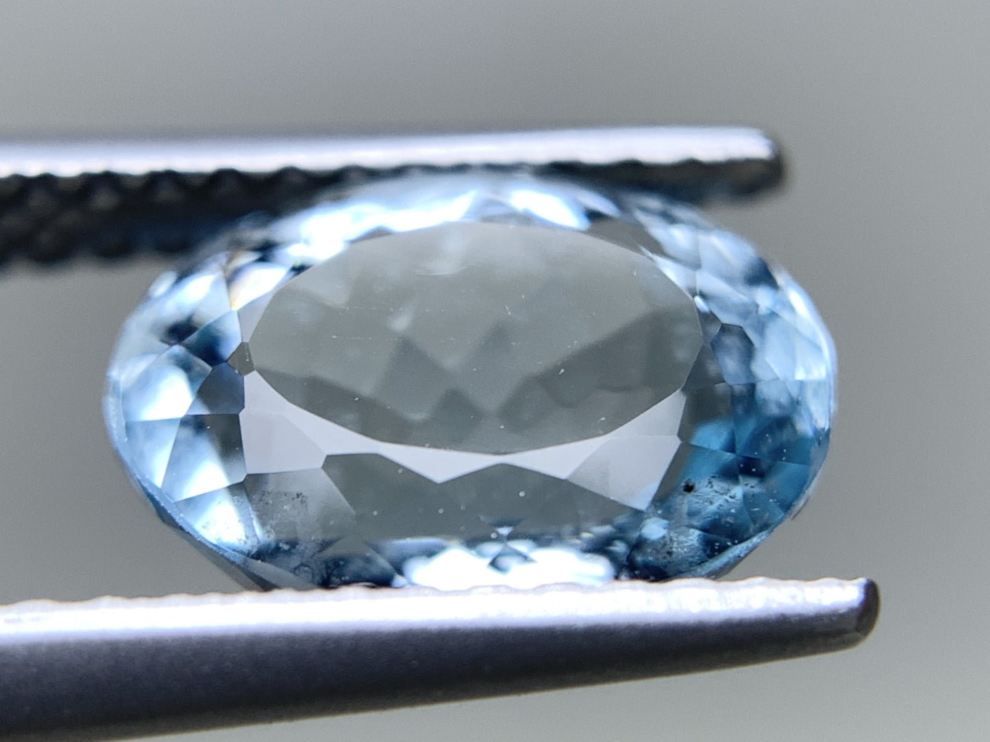 アクアマリン 天然 2.181ct 宝石ソーティング付き 9.7㎜×7.1㎜×5.0㎜ ルース（ 裸石 ） 6974Y