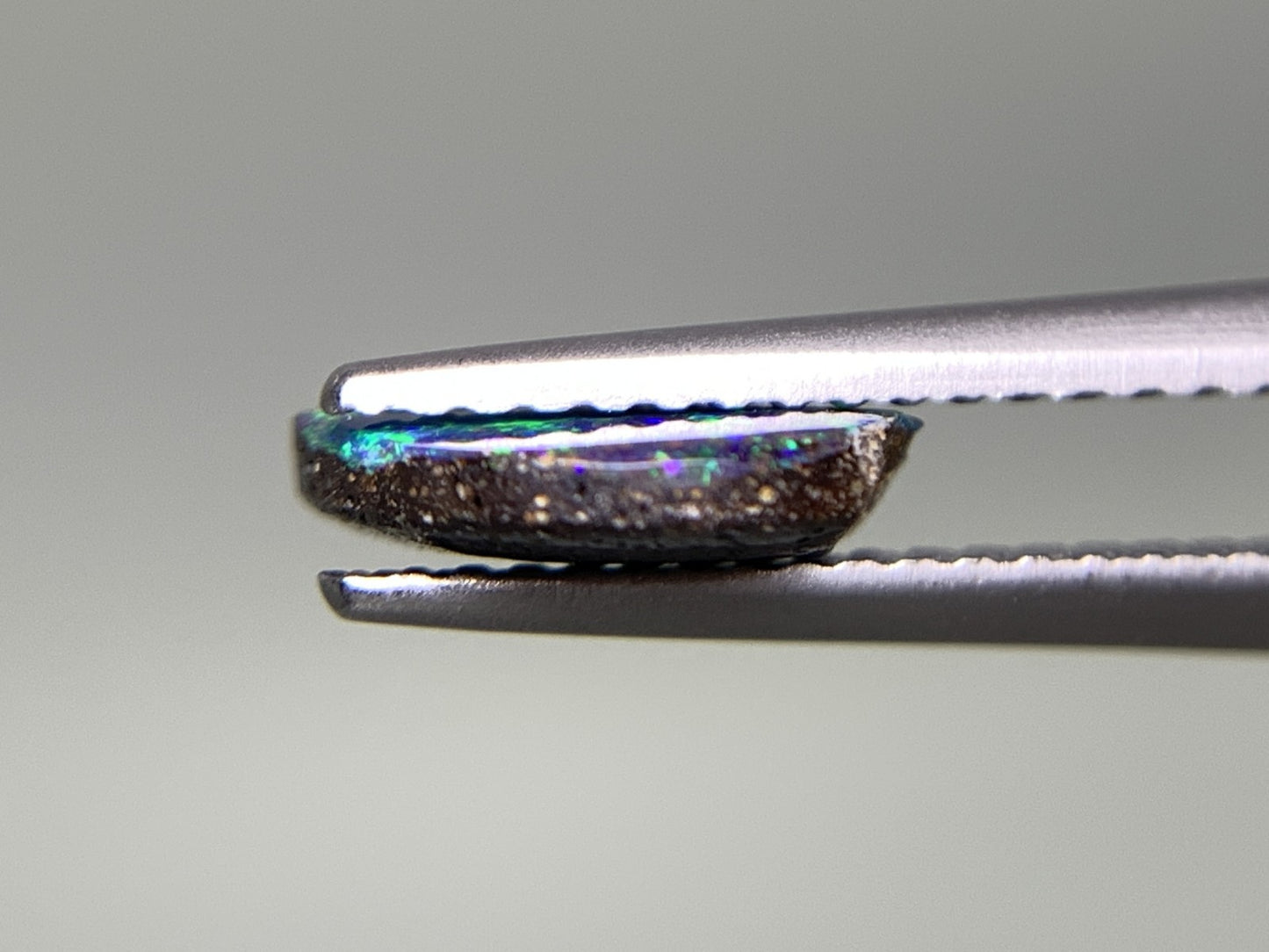 ボルダーオパール 天然  1.181ct  宝石ソーティング付き  8.8㎜×7.3㎜×2.1㎜  ルース（ 裸石 ）  5338Y