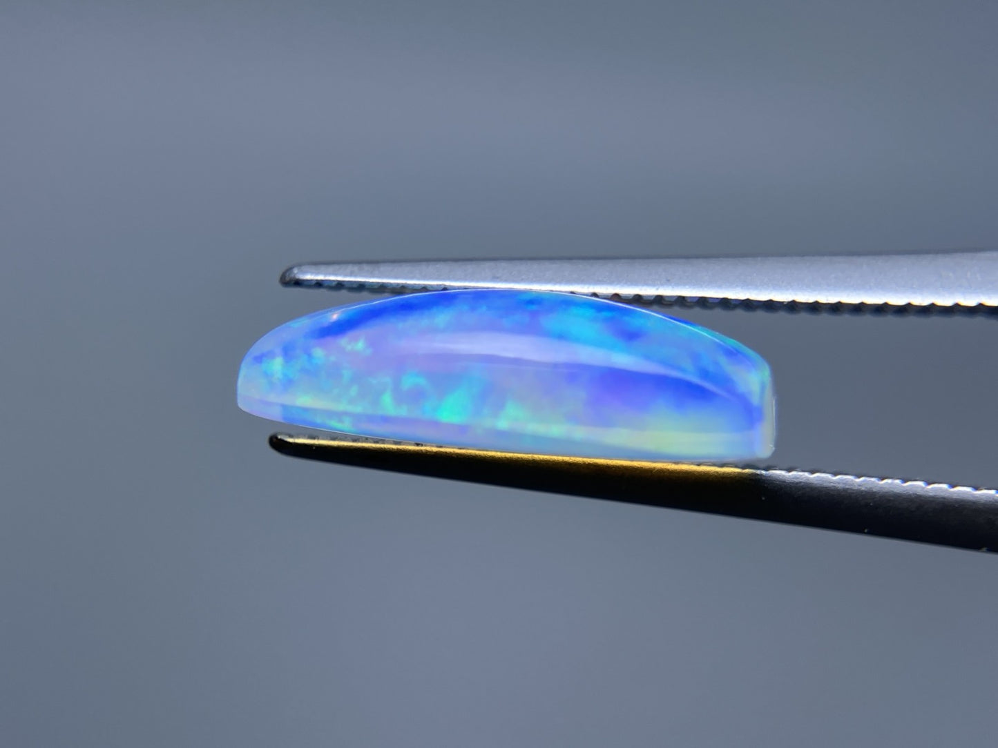 オパール 2.828ct 宝石ソーティング付き 14.1㎜×7.0㎜×4.4㎜ ルース（ 裸石 ） 3487S