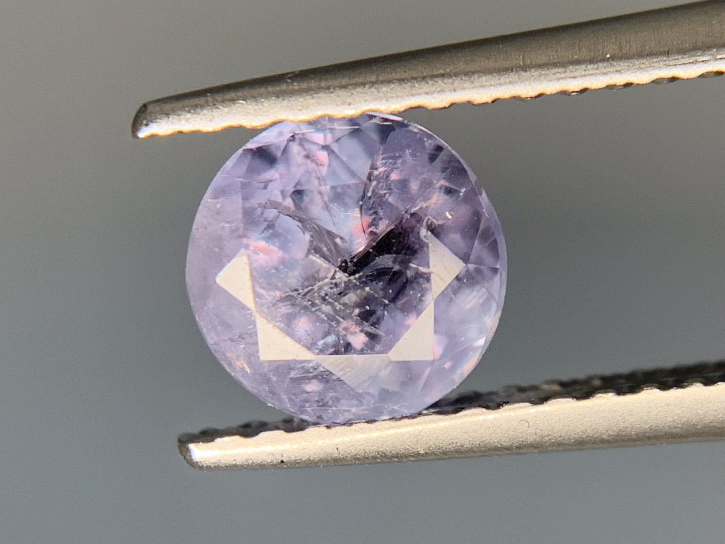 アレキサンドライト 1.448ct  中央宝石ソーティング付き  6.13㎜×6.10㎜×4.77㎜  ルース（ 裸石 ） 3387Y