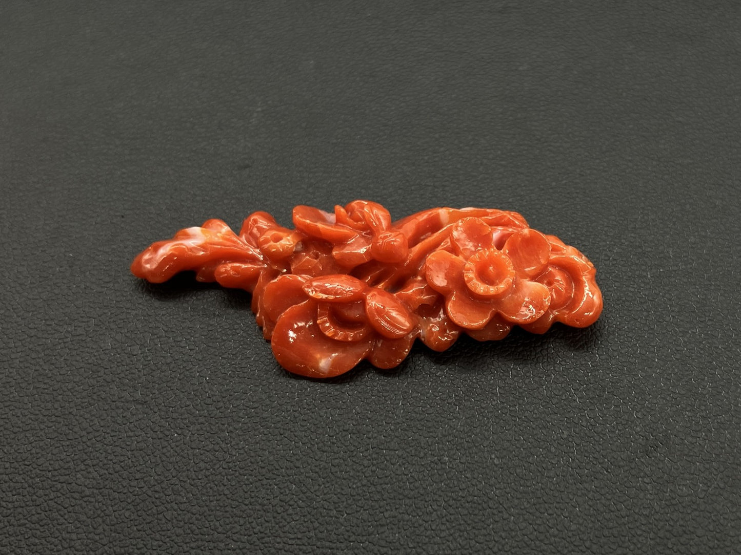 赤珊瑚 天然 36.74ct 宝石ソーティング付き 52.4㎜×20.3㎜×8.5㎜ ルース（ 裸石 ） 8696S