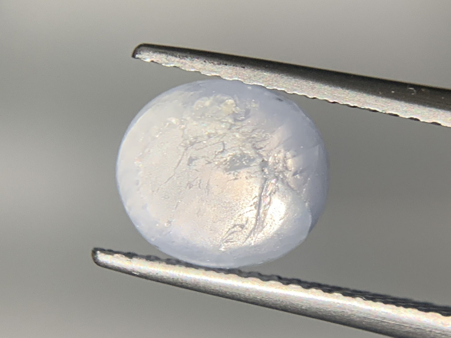 スターサファイア 4.198ct 宝石ソーティング付き  8.5㎜×7.6㎜×5.1㎜  ルース（ 裸石 ） 4015Y