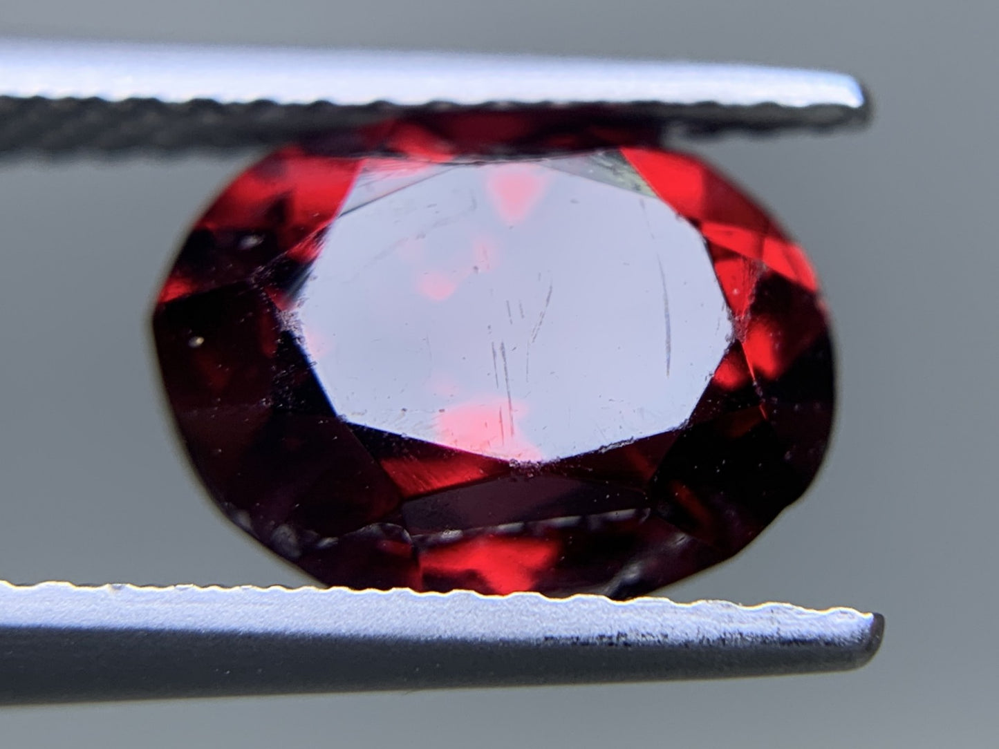 ガーネット 天然  3.372ct  宝石ソーティング付き  10.0㎜×7.5㎜×5.5㎜ ルース（ 裸石 ）  6434Y