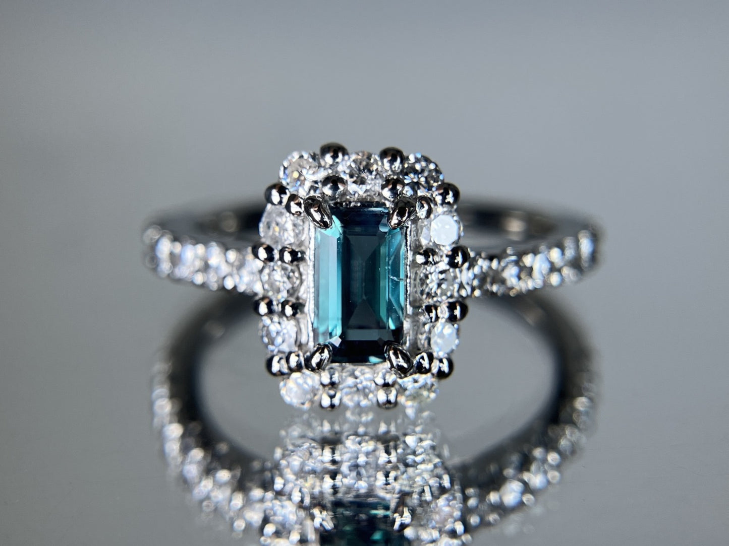 アレキサンドライト 0.53ct GIA鑑別書 D0.57ct PT900 5.2g 指輪 （JP12号） サイズ直し無料 6637S